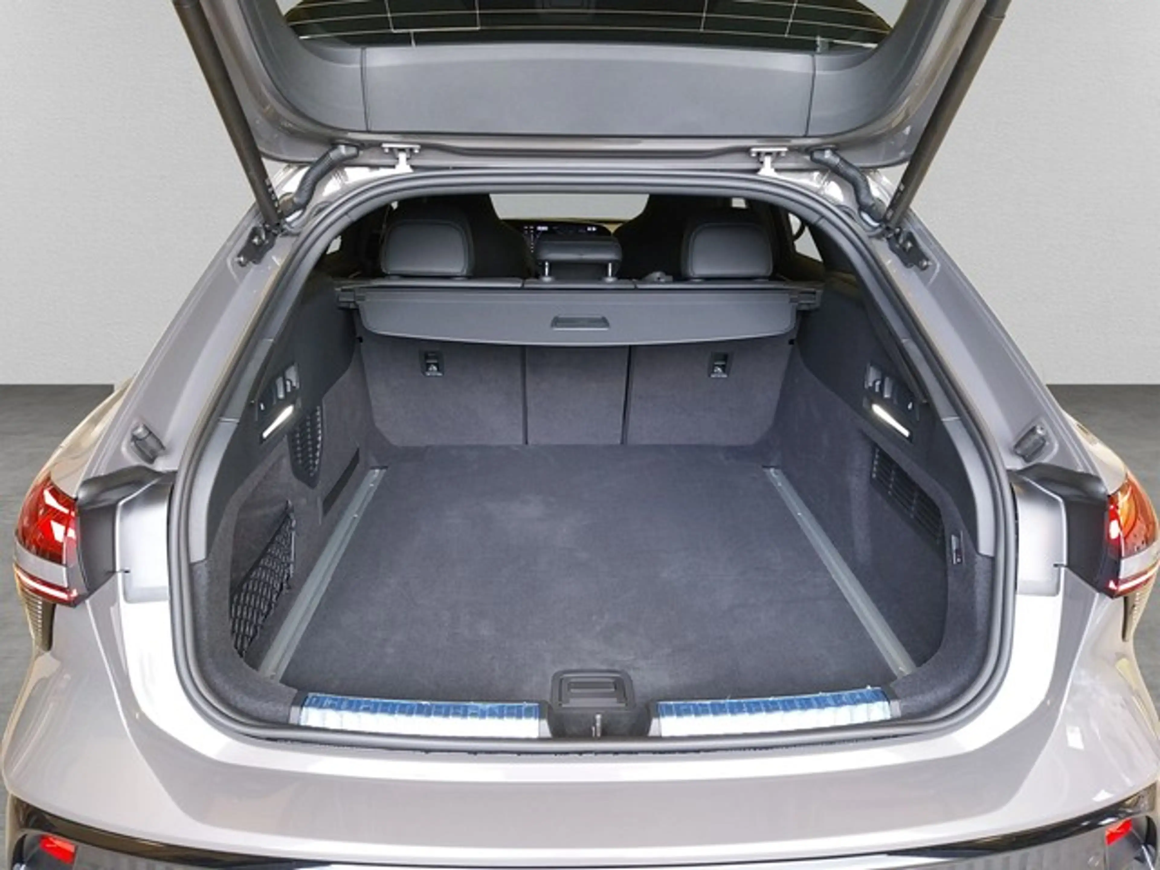 Audi A6 allroad TDI quattro S tronic Tech pro 21" — photo 14