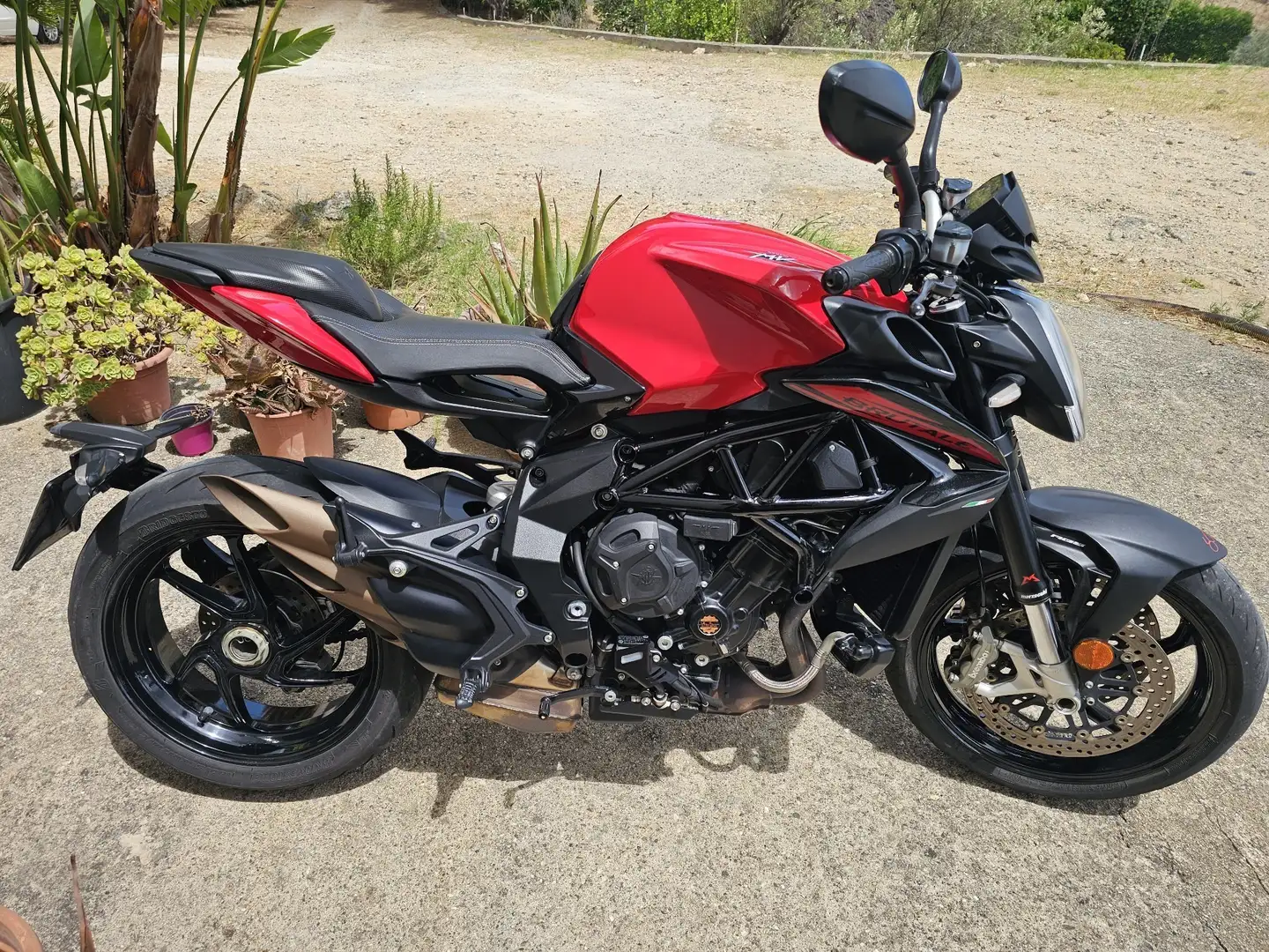MV Agusta Brutale 800 ROSSO Roşu - 1