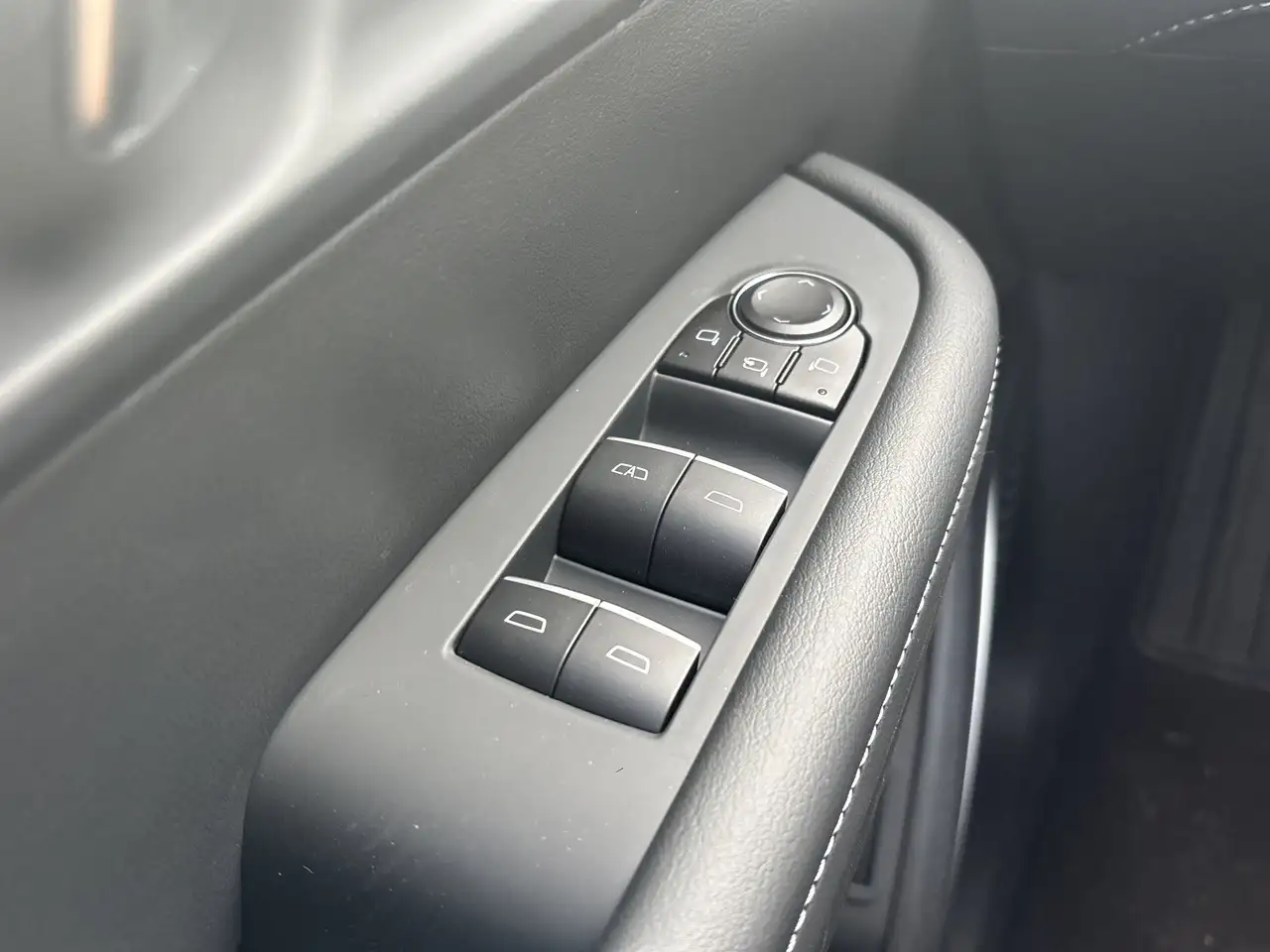 Buick Enclave photo Buick Enclave