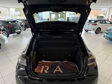 Bild 10 Peugeot 208 PureTech 100 Allure