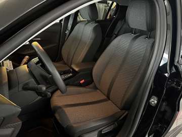 Bild 4 Peugeot 208 PureTech 100 Allure