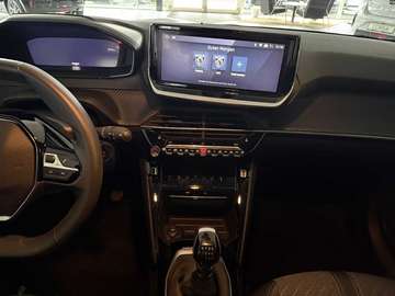 Bild 7 Peugeot 208 PureTech 100 Allure