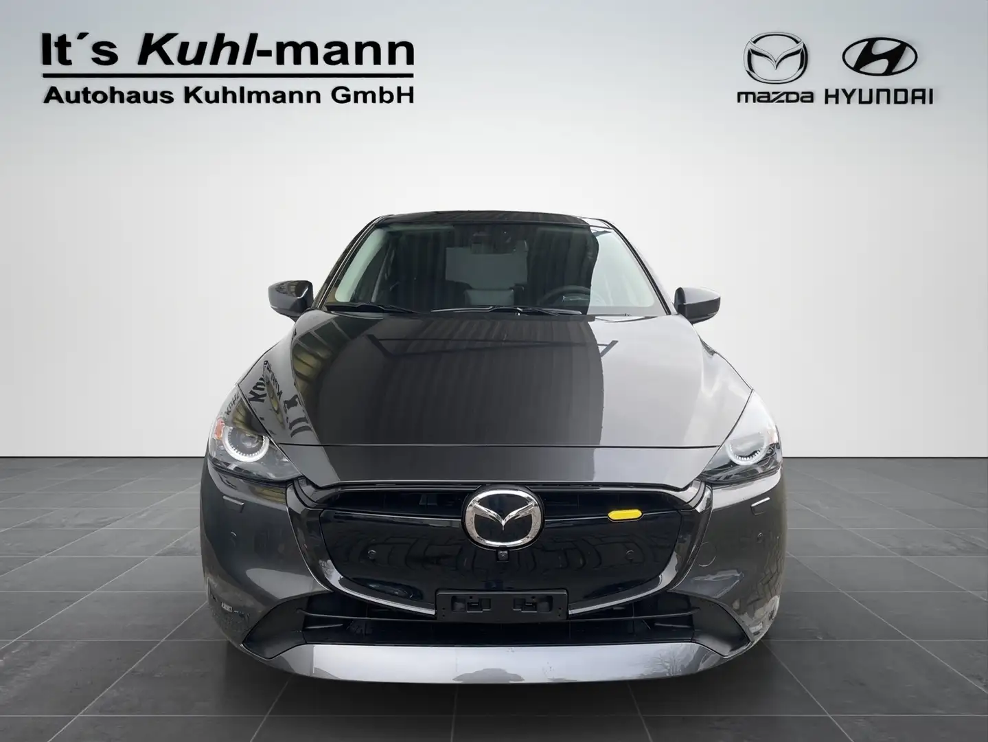 Mazda 2 1.5L e-SKYACTIV G 90ps EXCLUSIVE-LINE DRAS Šedá - 2