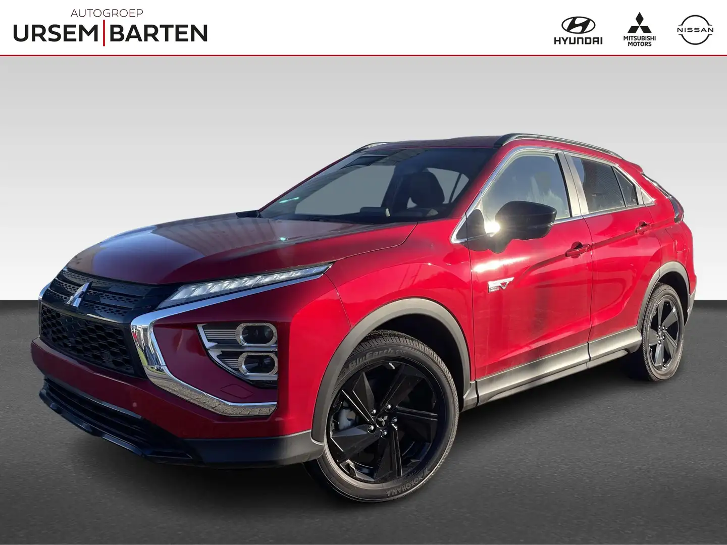 Mitsubishi Eclipse Cross 2.4 PHEV Black Edition Van € 47.630,- voor € 39.43 Rood - 1