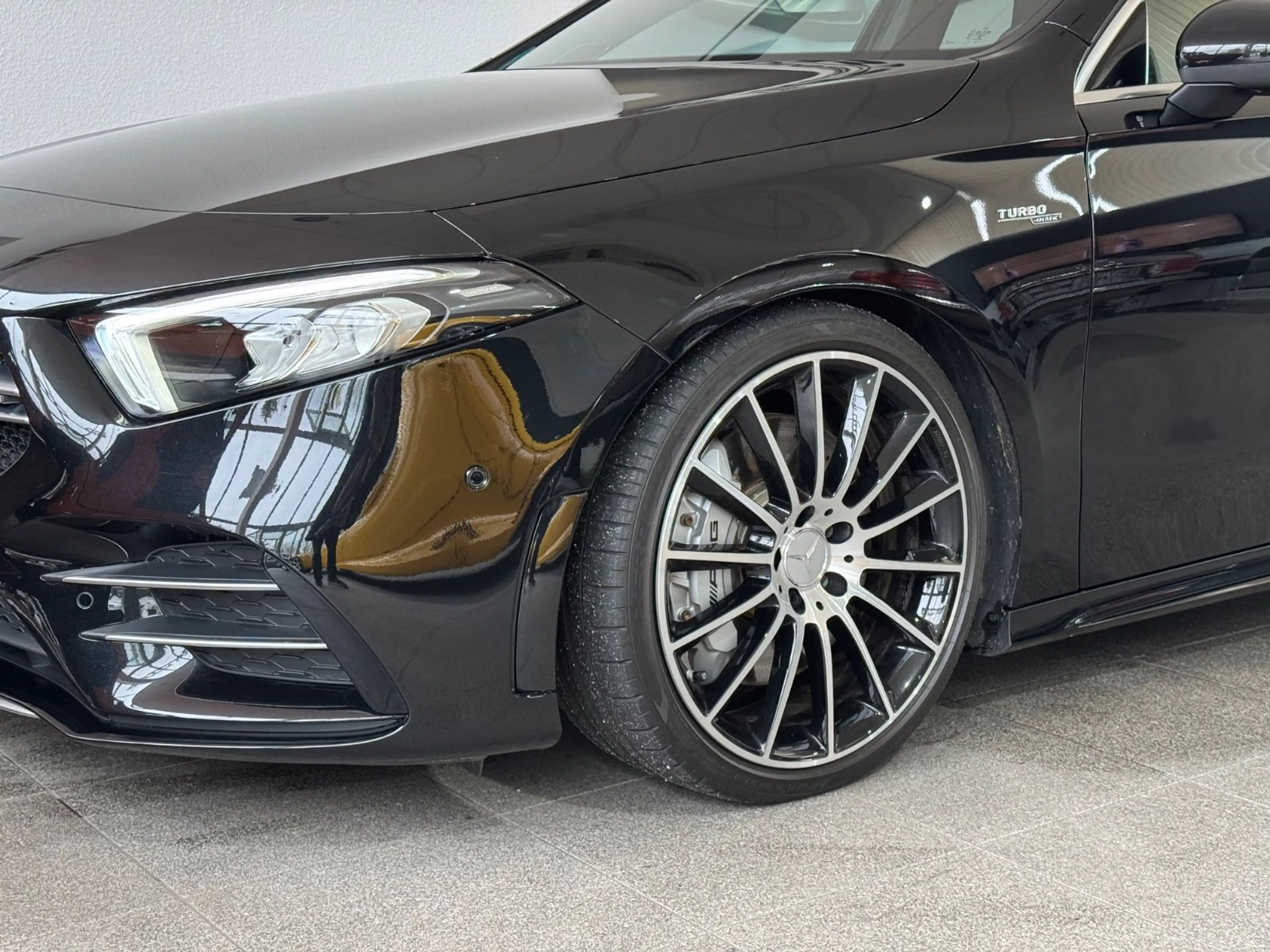 Mercedes-Benz A 35 AMG 4M*BURMESTER*DISTRONIC*360°KAMERA*LED — photo 2