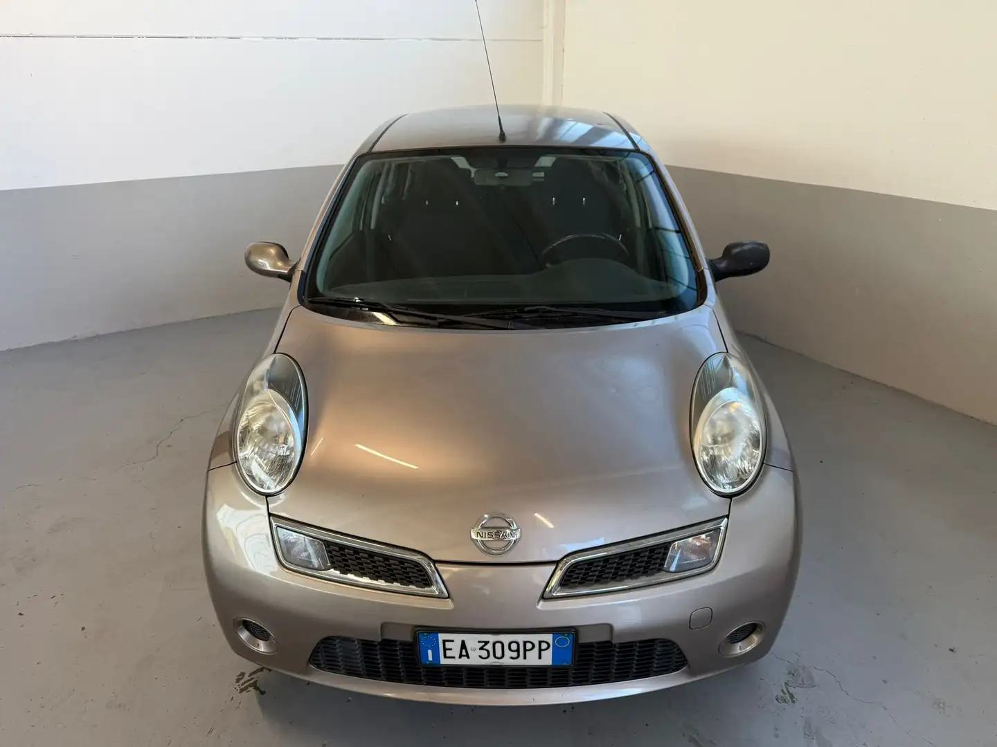 Nissan Micra UNICO PROPRIETARIO GPL Beige - 2