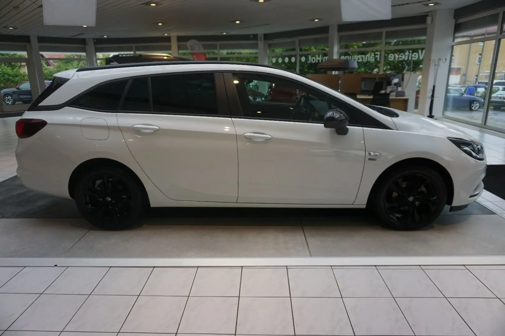 Opel Astra K ST 120 Jahre NAVI, SITZHEIZUNG, 2x PDC Wit - 2