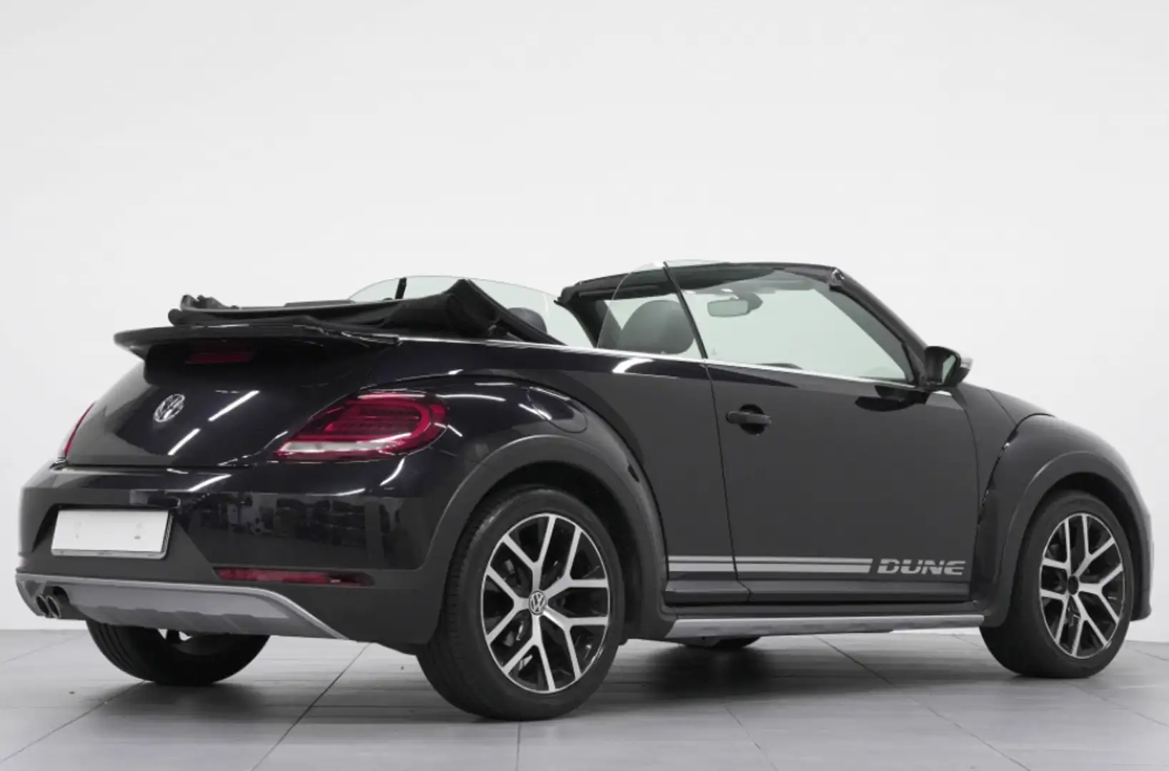 Volkswagen Maggiolino Cabrio 1.4 tsi DUNE 150cv dsg - 2