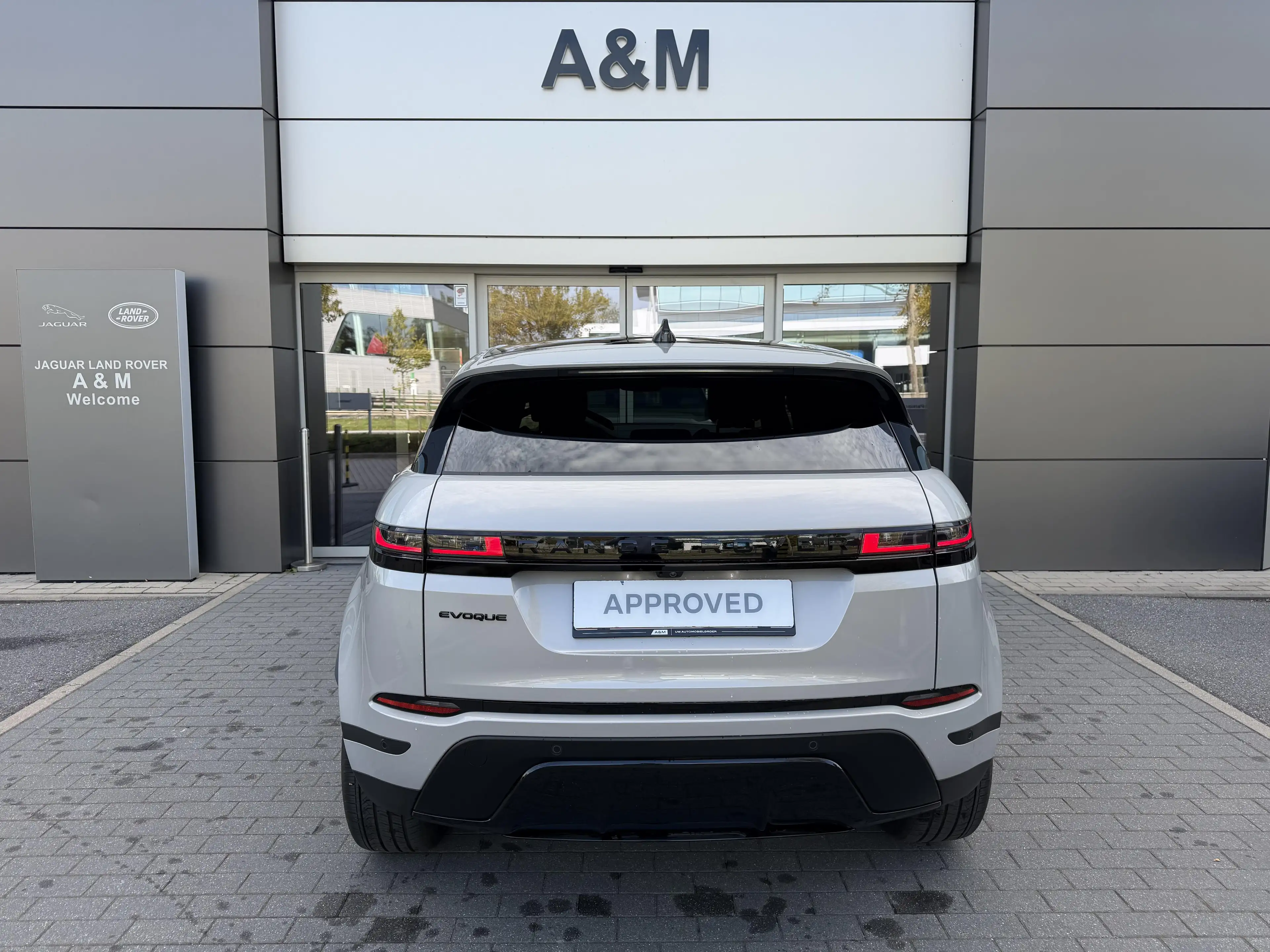 Land Rover Range Rover Evoque P160 S FWD Auto. 26.5MY — photo 4
