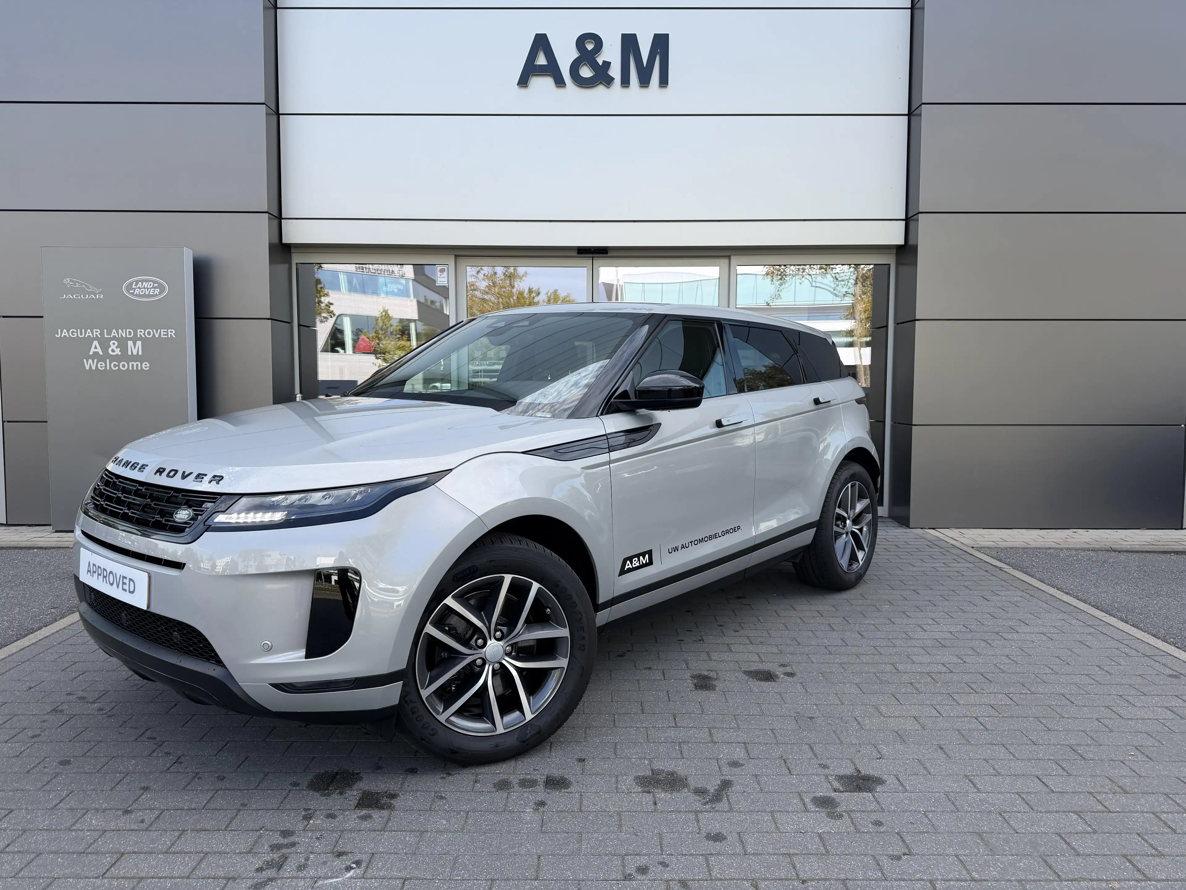 Land Rover Range Rover Evoque P160 S FWD Auto. 26.5MY