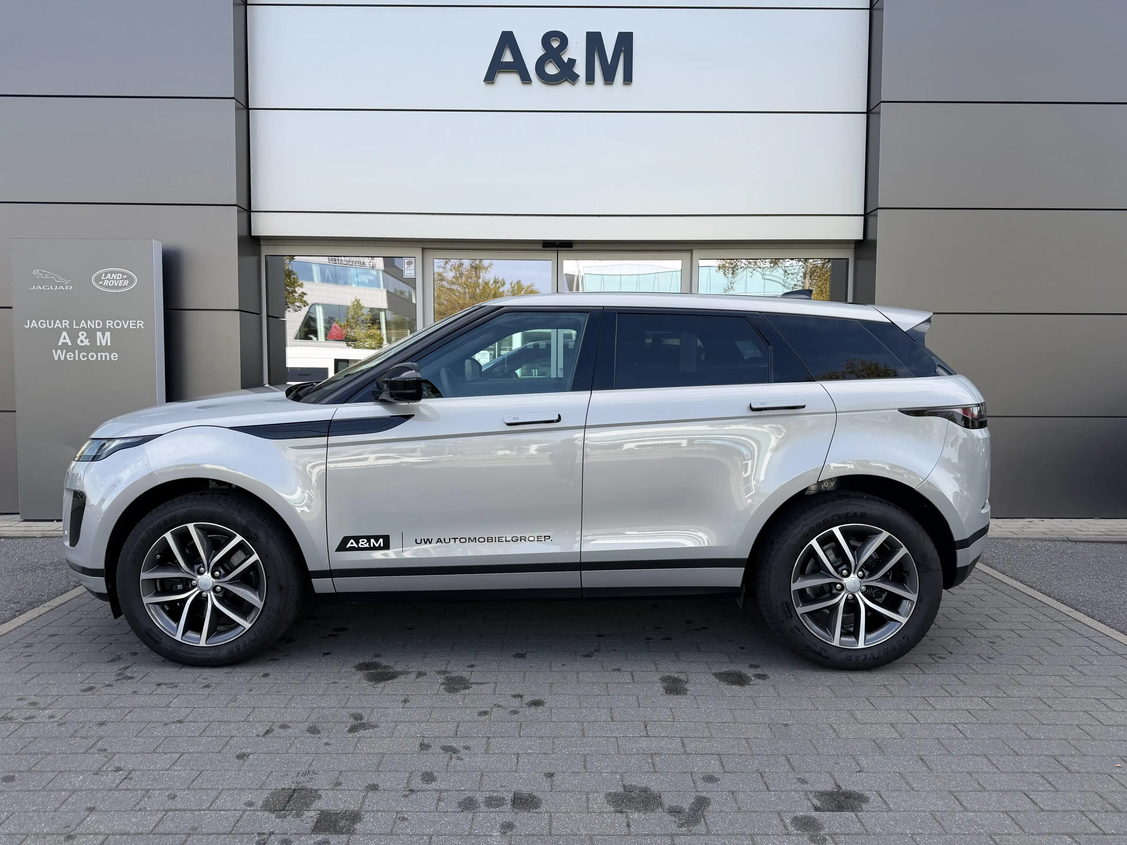 Land Rover Range Rover Evoque P160 S FWD Auto. 26.5MY — photo 3