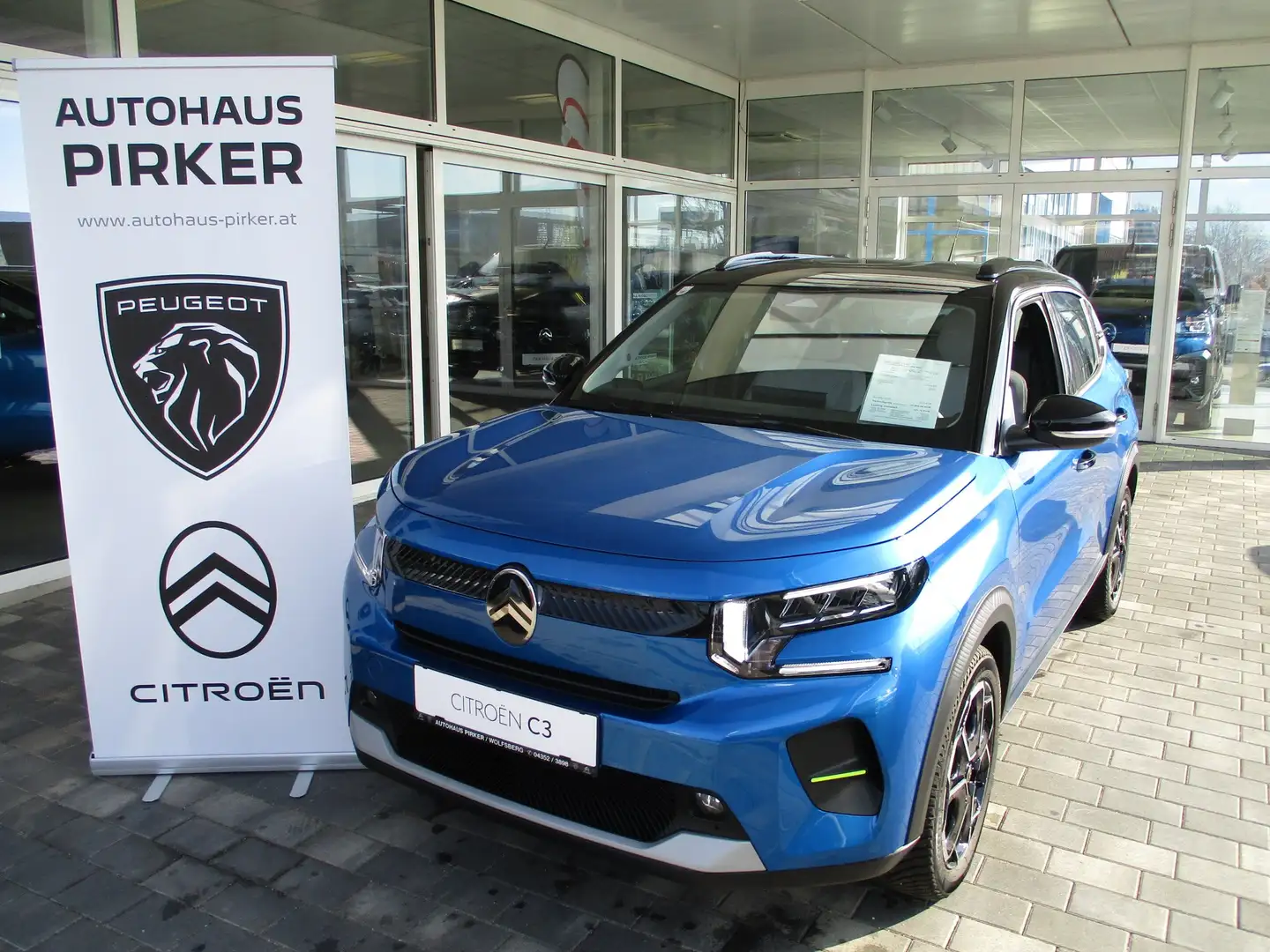 Citroen C3 Hybrid 110 MAX Blau - 1