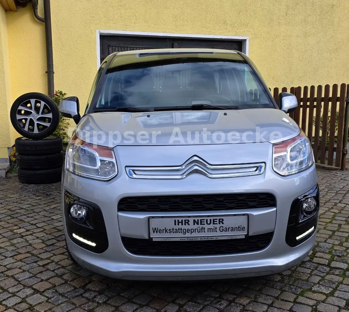 Citroen C3 Picasso "Tendance"_Klima_8 fach... Silber - 2
