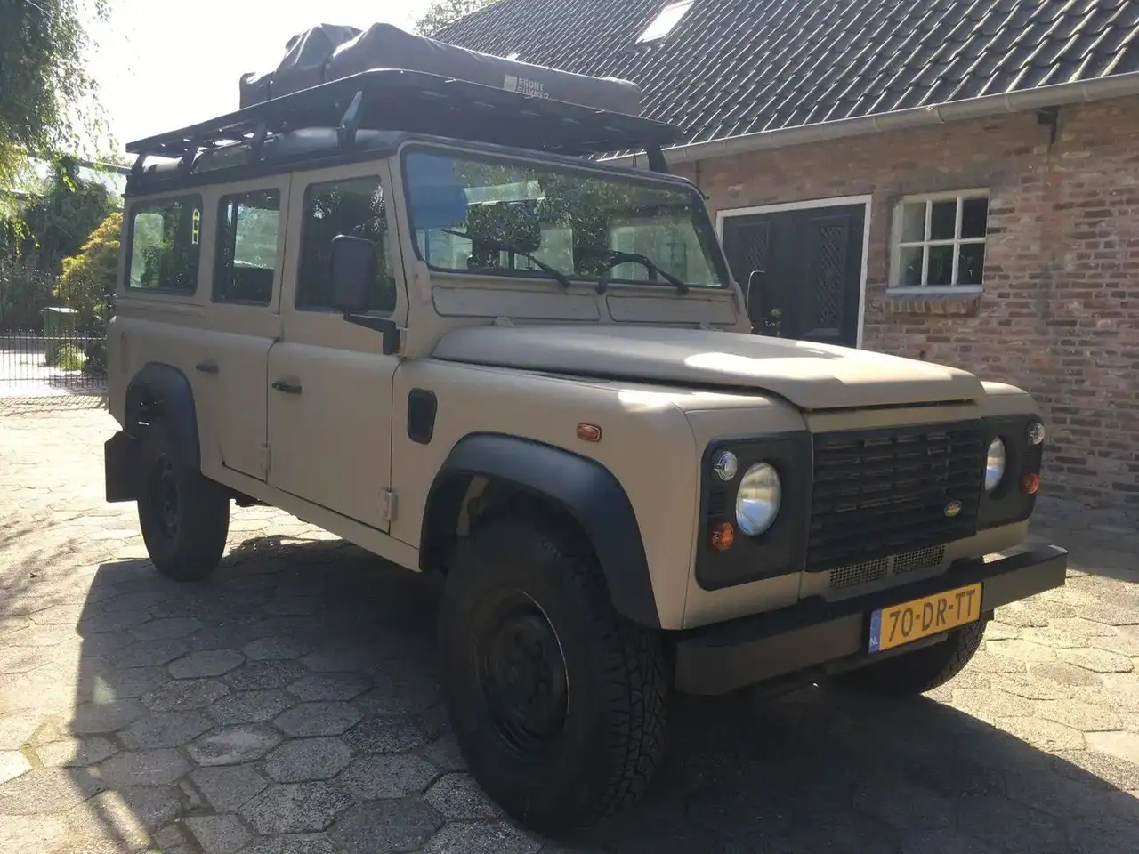 Land Rover Defender 2.5 110 Td5 County, foto 1