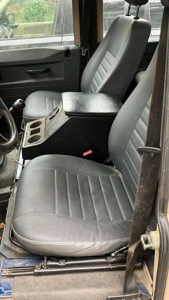 Land Rover Defender 2.5 110 Td5 County, foto 11