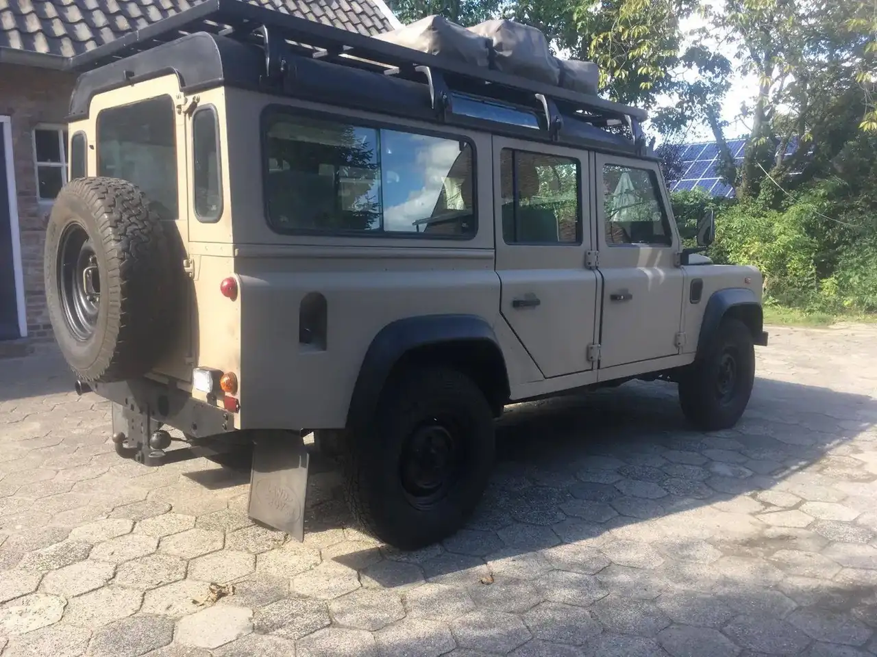 Land Rover Defender 2.5 110 Td5 County, foto 4