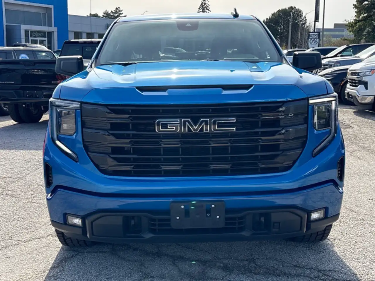 GMC Sierra 1500 снимка GMC Sierra 1500