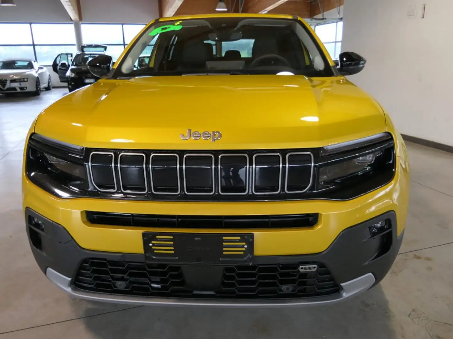 Jeep Avenger BEV Altitude Jaune - 1
