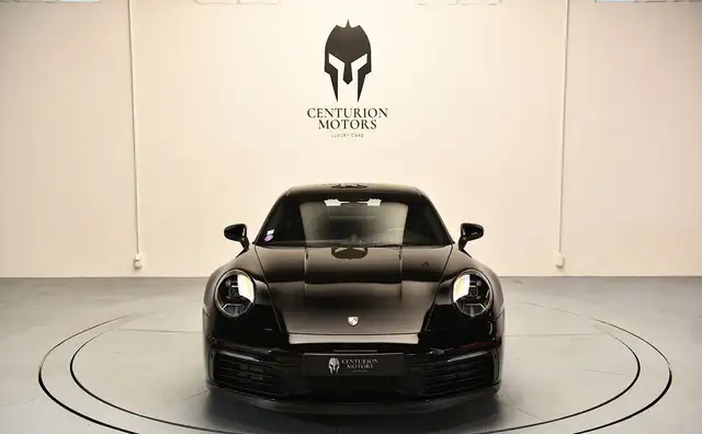Porsche 911 view 2