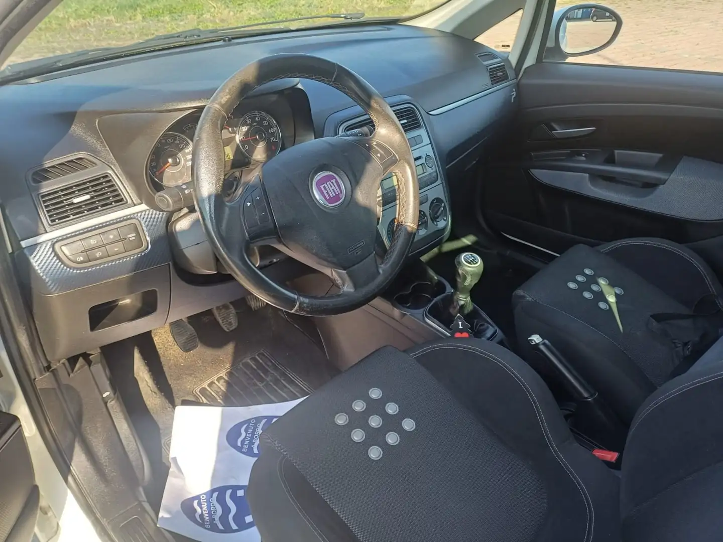 Fiat Grande Punto 5p 1.3 mjt 16v Dynamic c/esp 75cv Bianco - 2