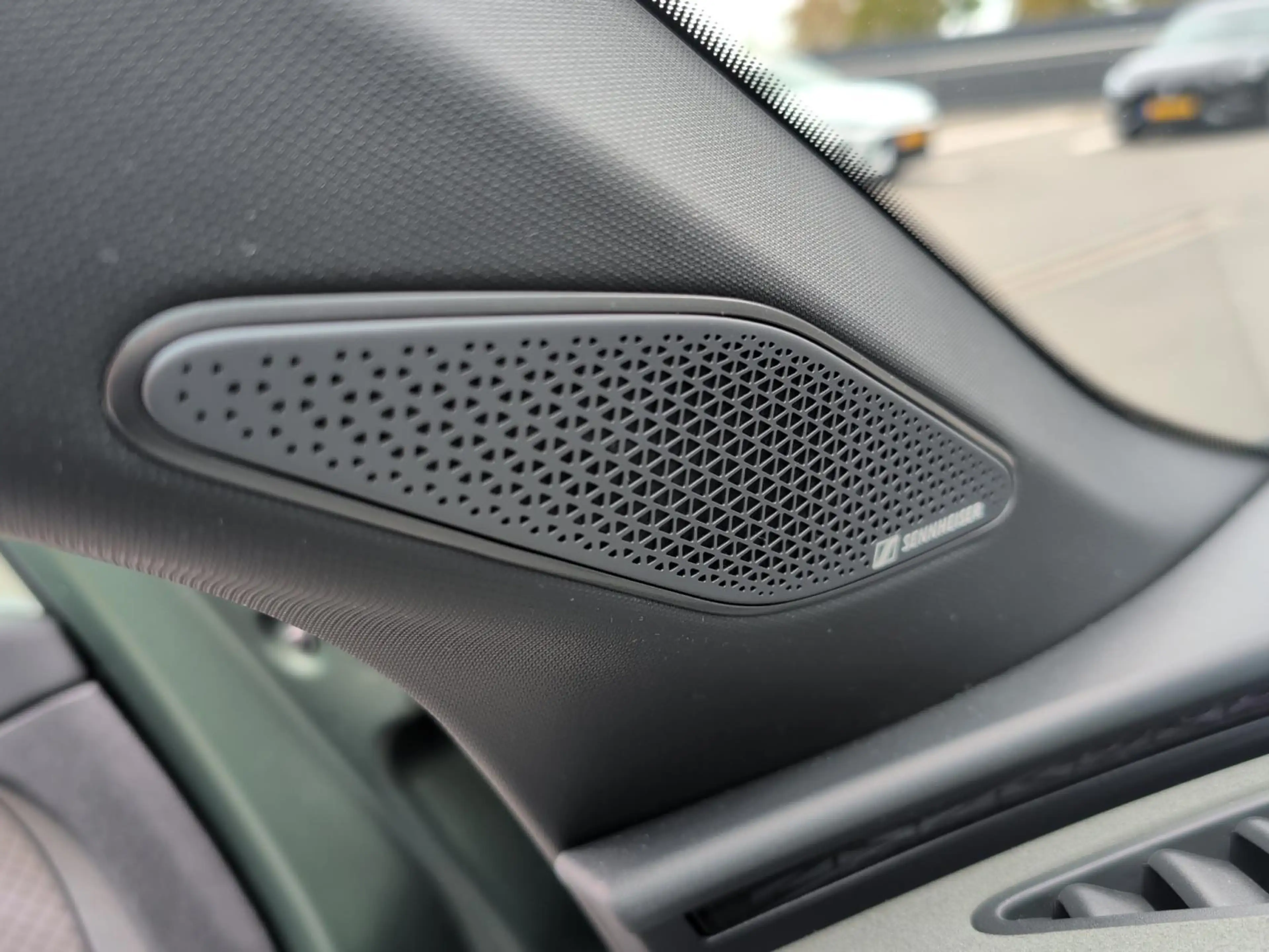 CUPRA Raval VZ — photo 10