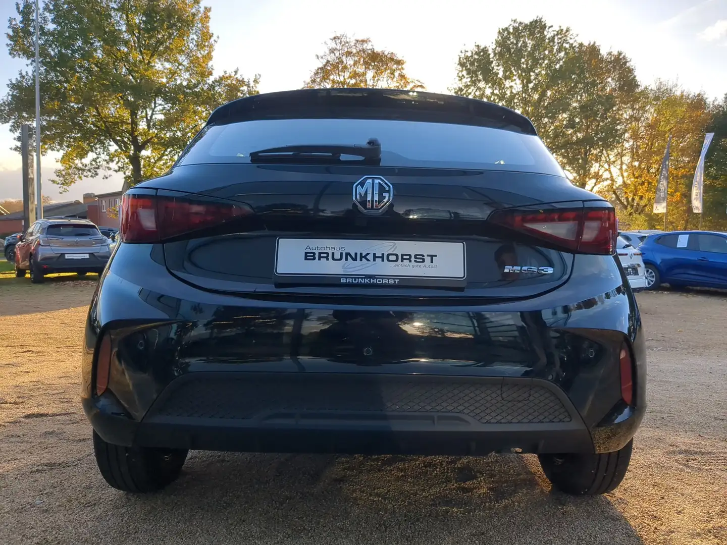 MG MG3 1,5 T Excite RFK+Navi+PDC Schwarz - 2