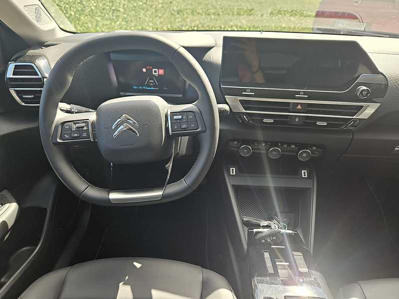 Citroen C4 Elektromotor e-Shine — photo 9