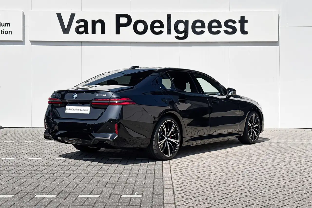 BMW i5 2026