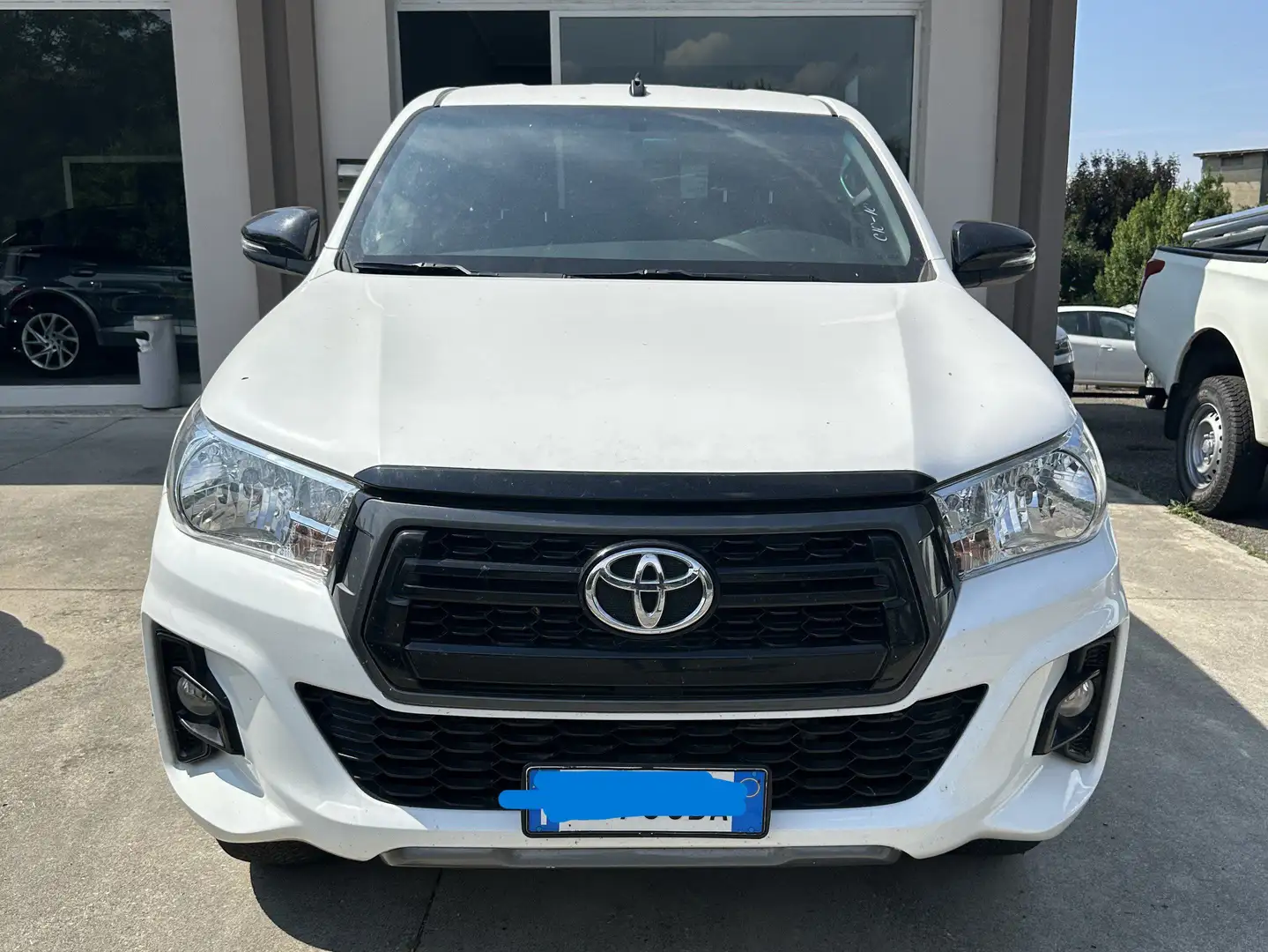 Toyota Hilux Hilux 2.4 d-4d single cab 4 POSTI LOUNGE 4WD Bianco - 1