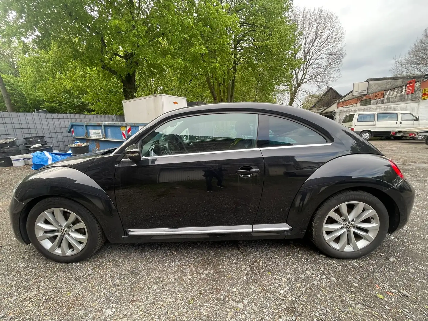 Volkswagen Beetle Design Black - 2