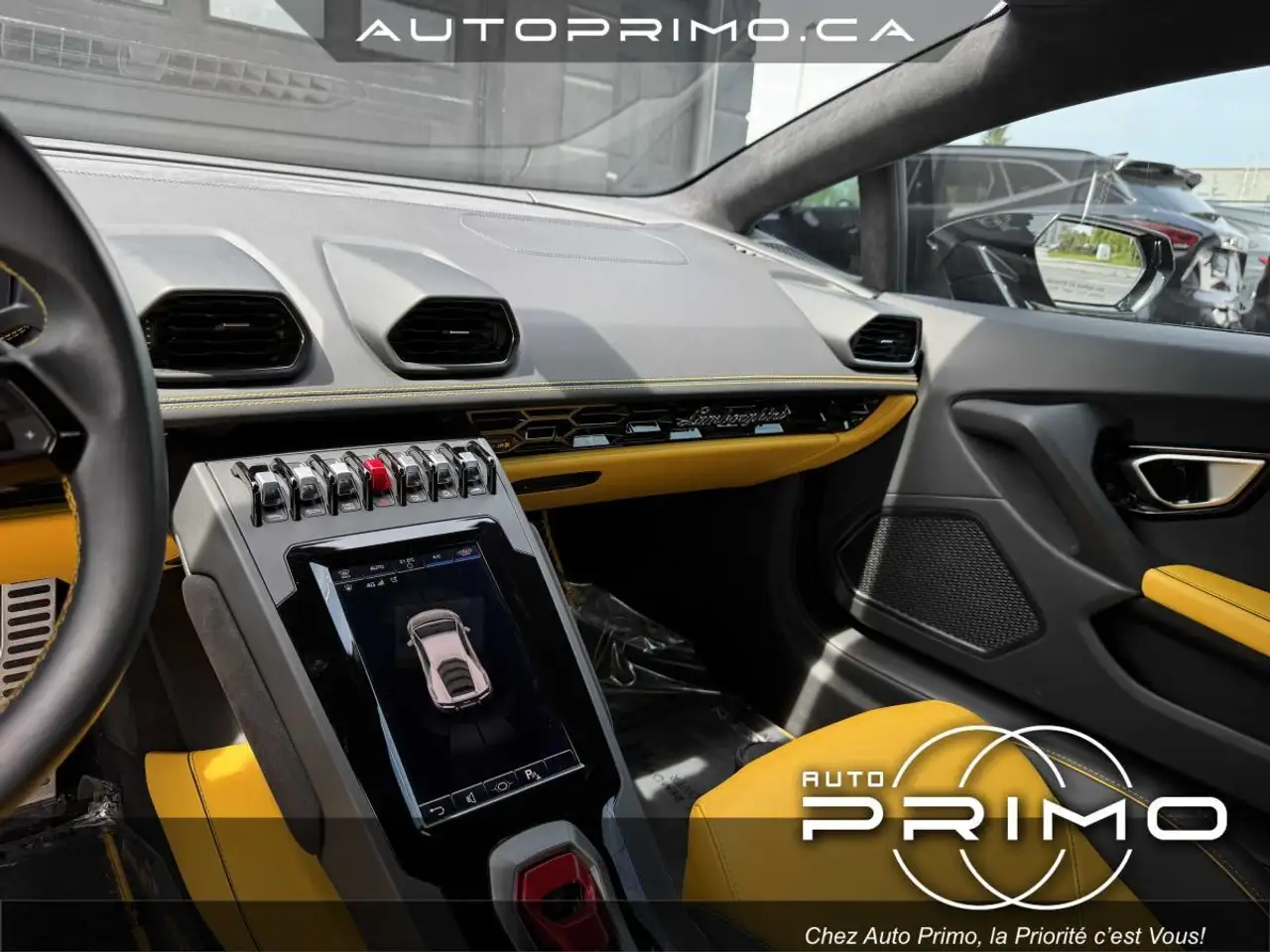 Lamborghini Huracán снимка Lamborghini Huracán