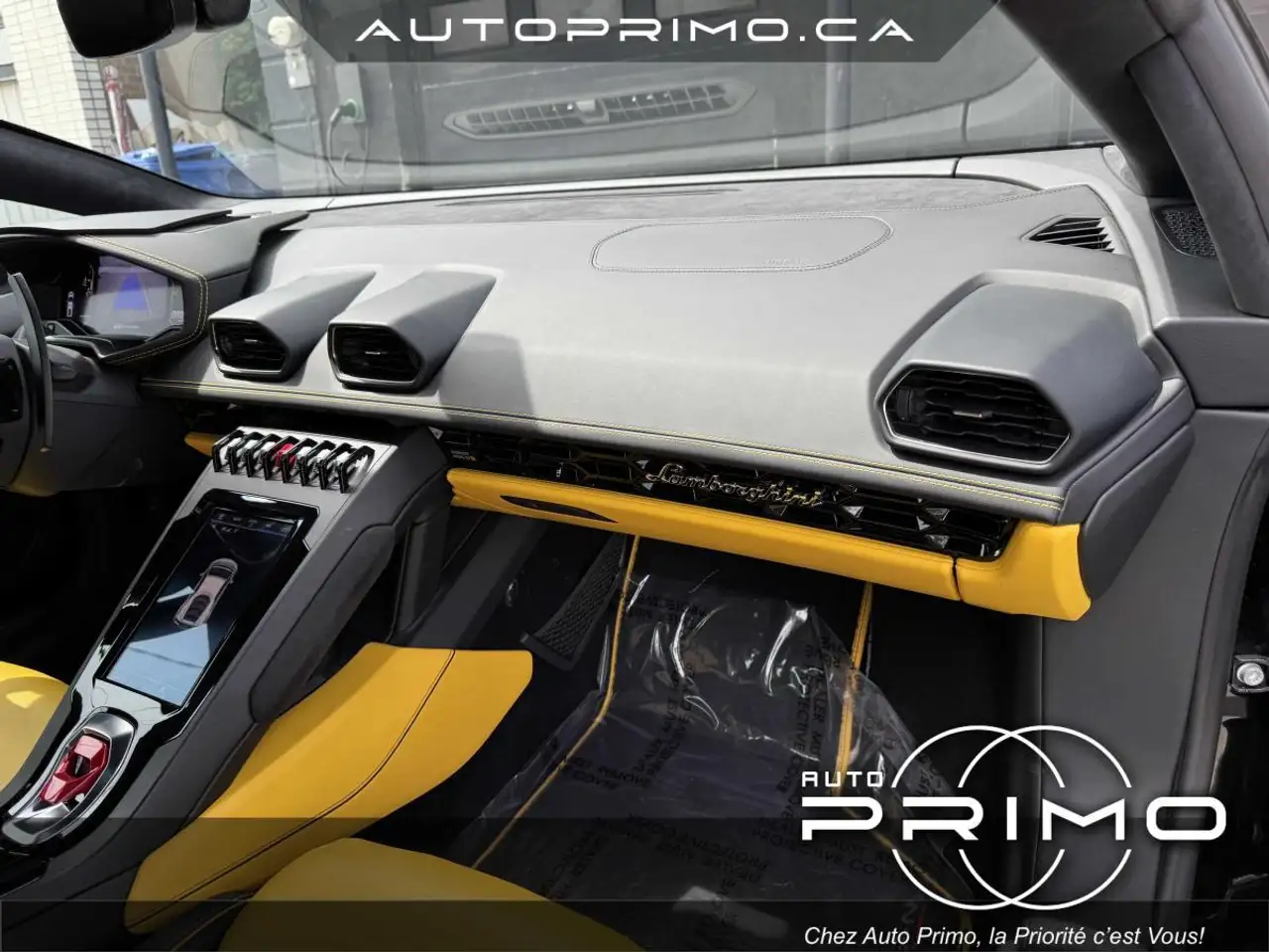 Lamborghini Huracán снимка Lamborghini Huracán