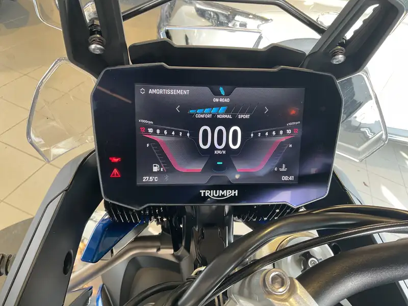 Triumph Tiger 900 - foto 4