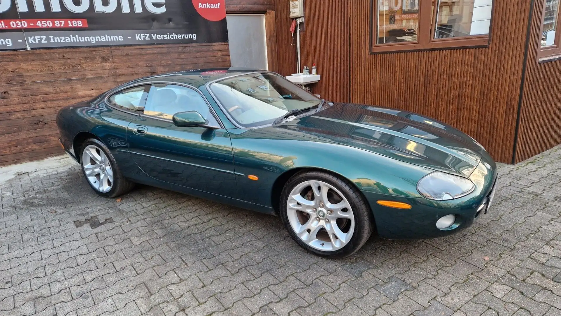Jaguar XK8 Coupe V8 Automatik, Volleder, PDC, Xenon Grün - 2