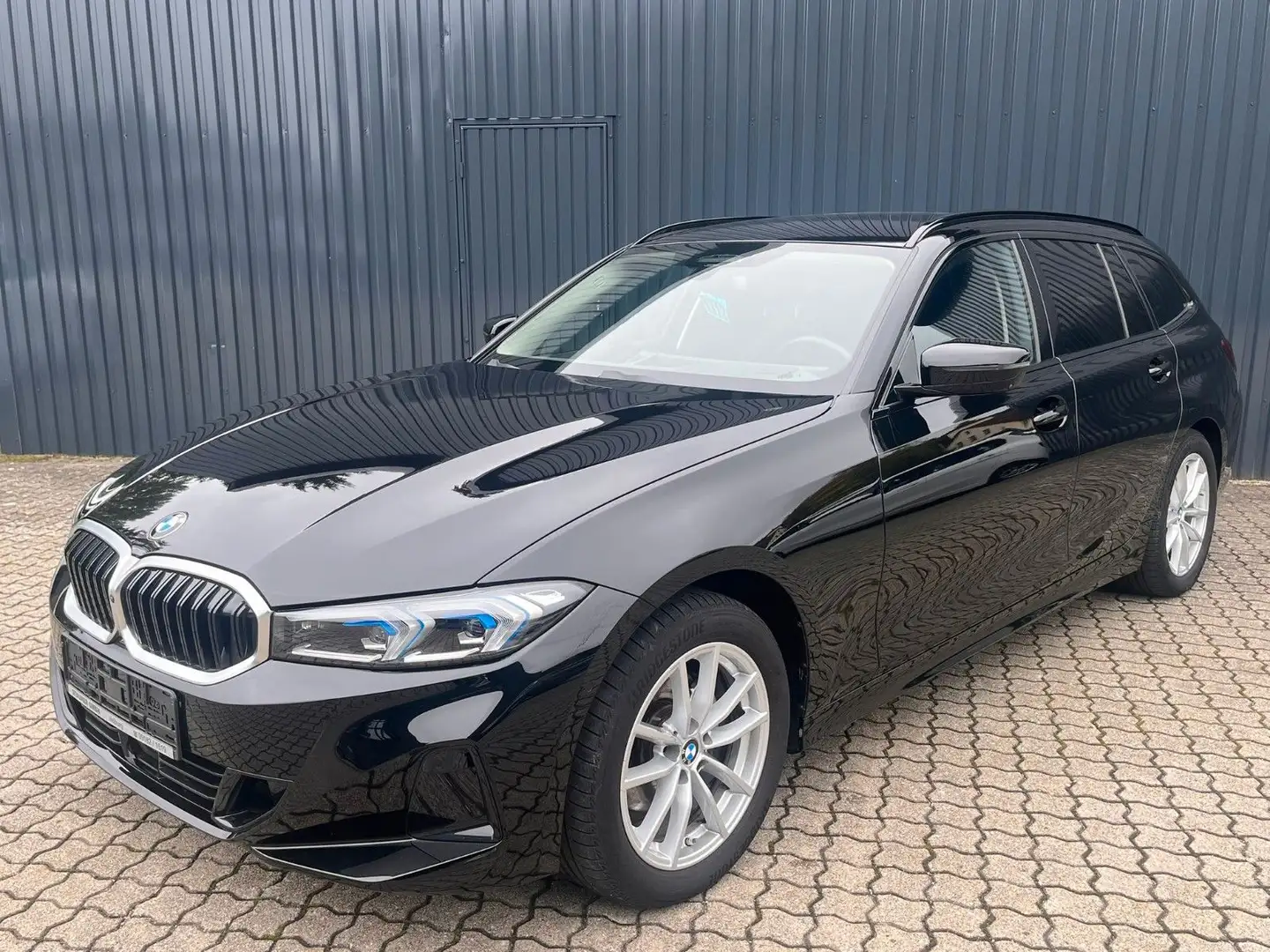 BMW 320 D xDrive Touring /360°Kamera/getöntScheib Negro - 2