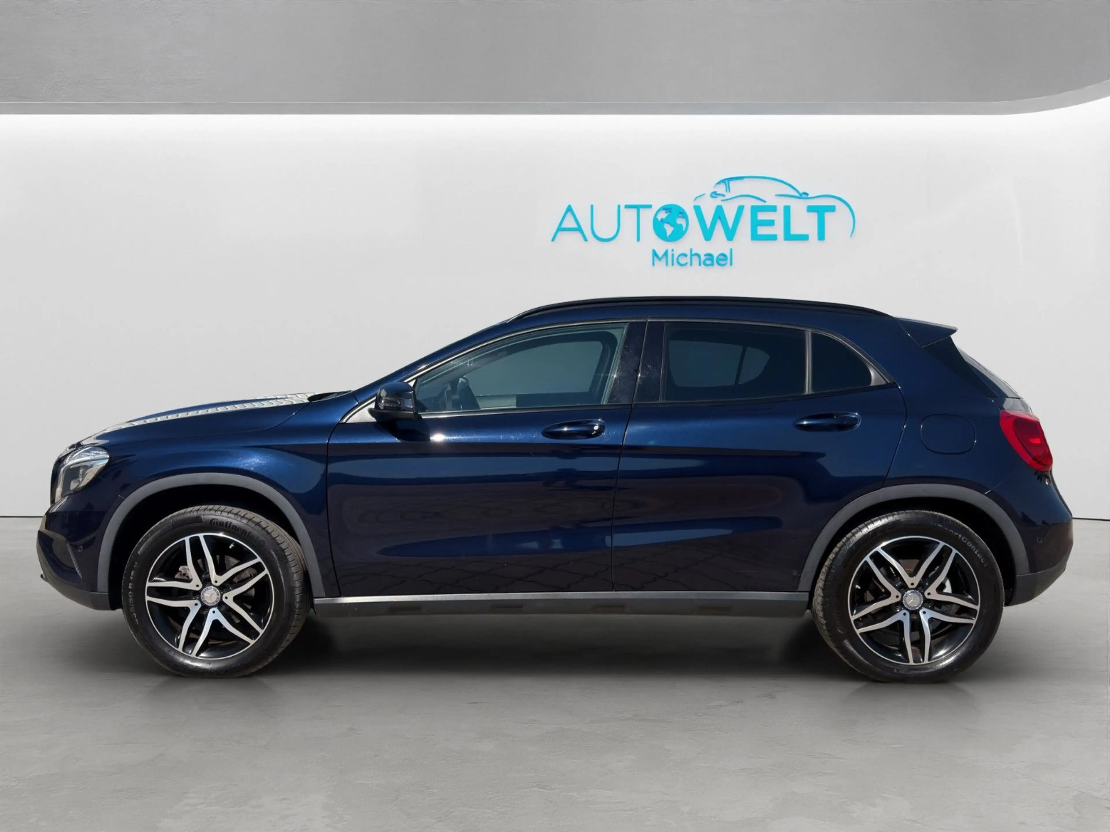 Mercedes-Benz GLA 200 Aut. KAM ACC LED NAV TLeder TÜV+Isnp.Neu — photo 9