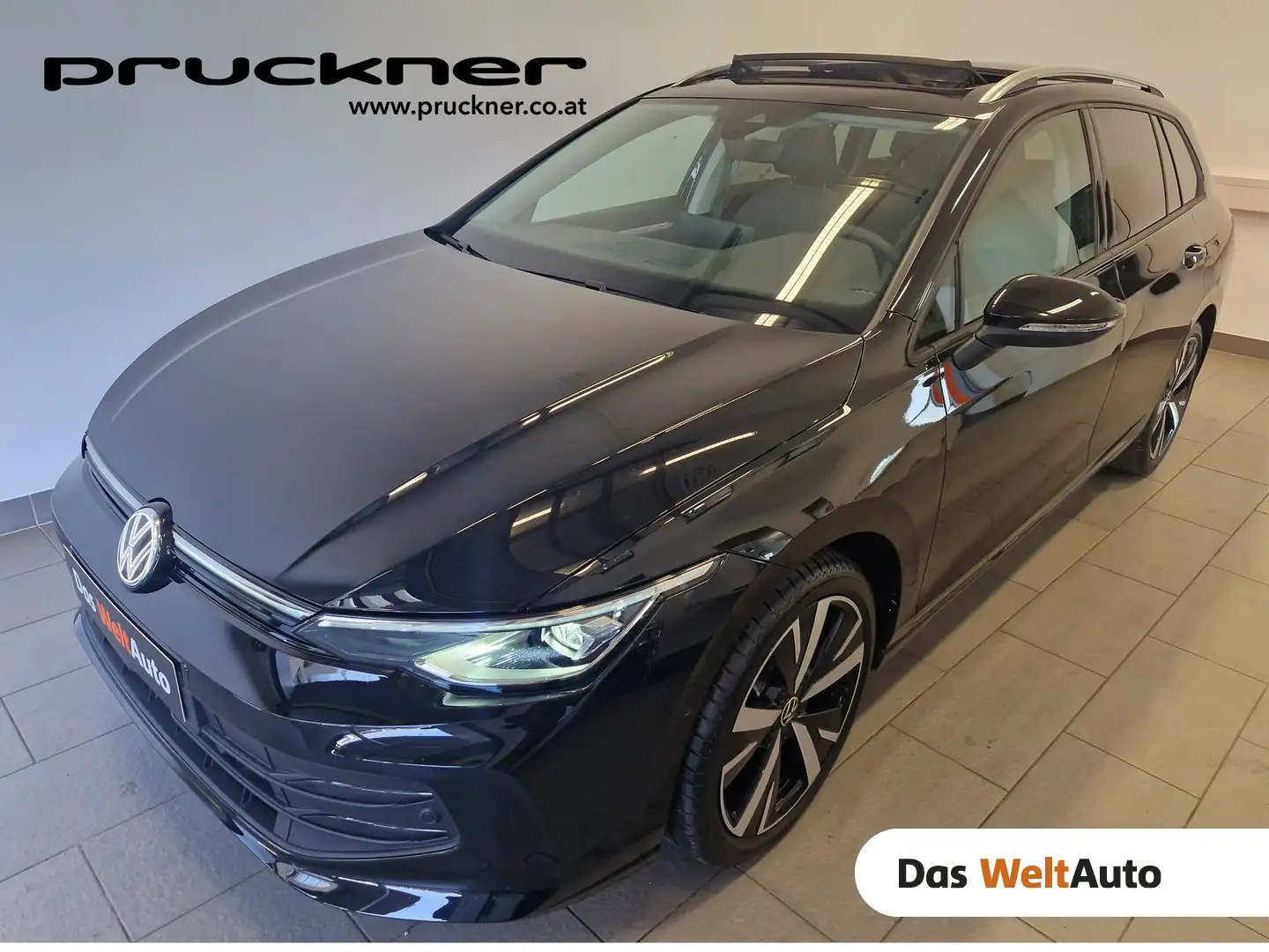 Volkswagen Golf Variant Business mHeV TSI DSG Schwarz - 1