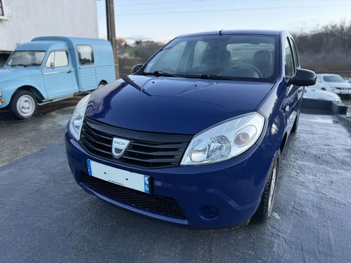 Dacia Sandero 1.2 16V 75CH AMBIANCE Bleu - 2