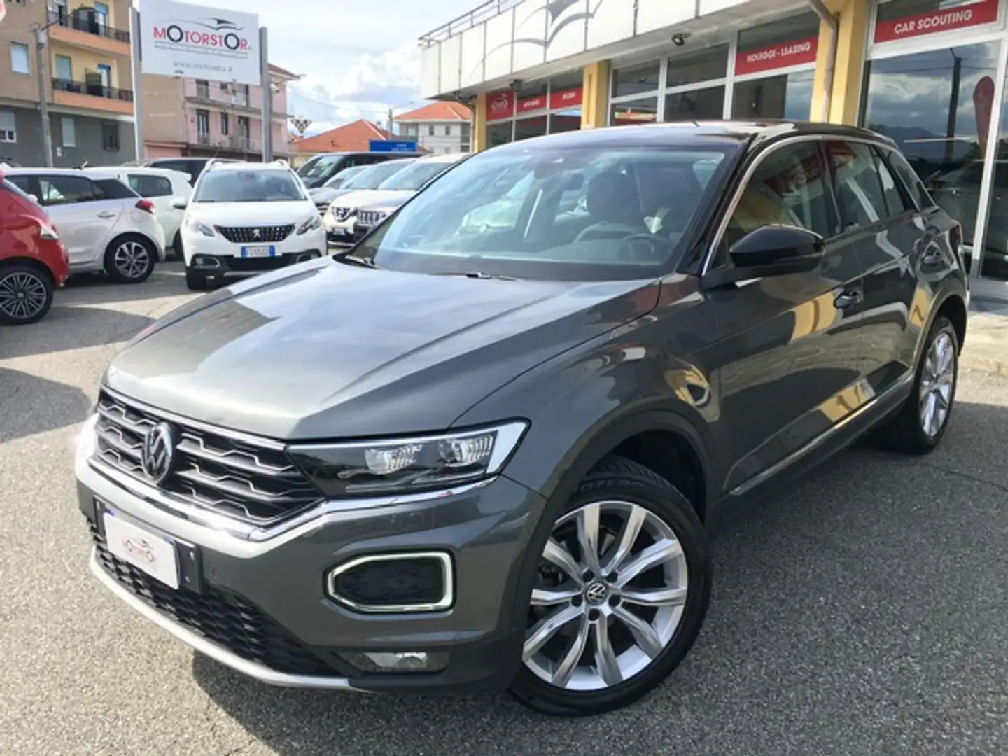 Volkswagen T-Roc 1.6 TDI SCR Advanced BlueMotion Technology Gris - 1