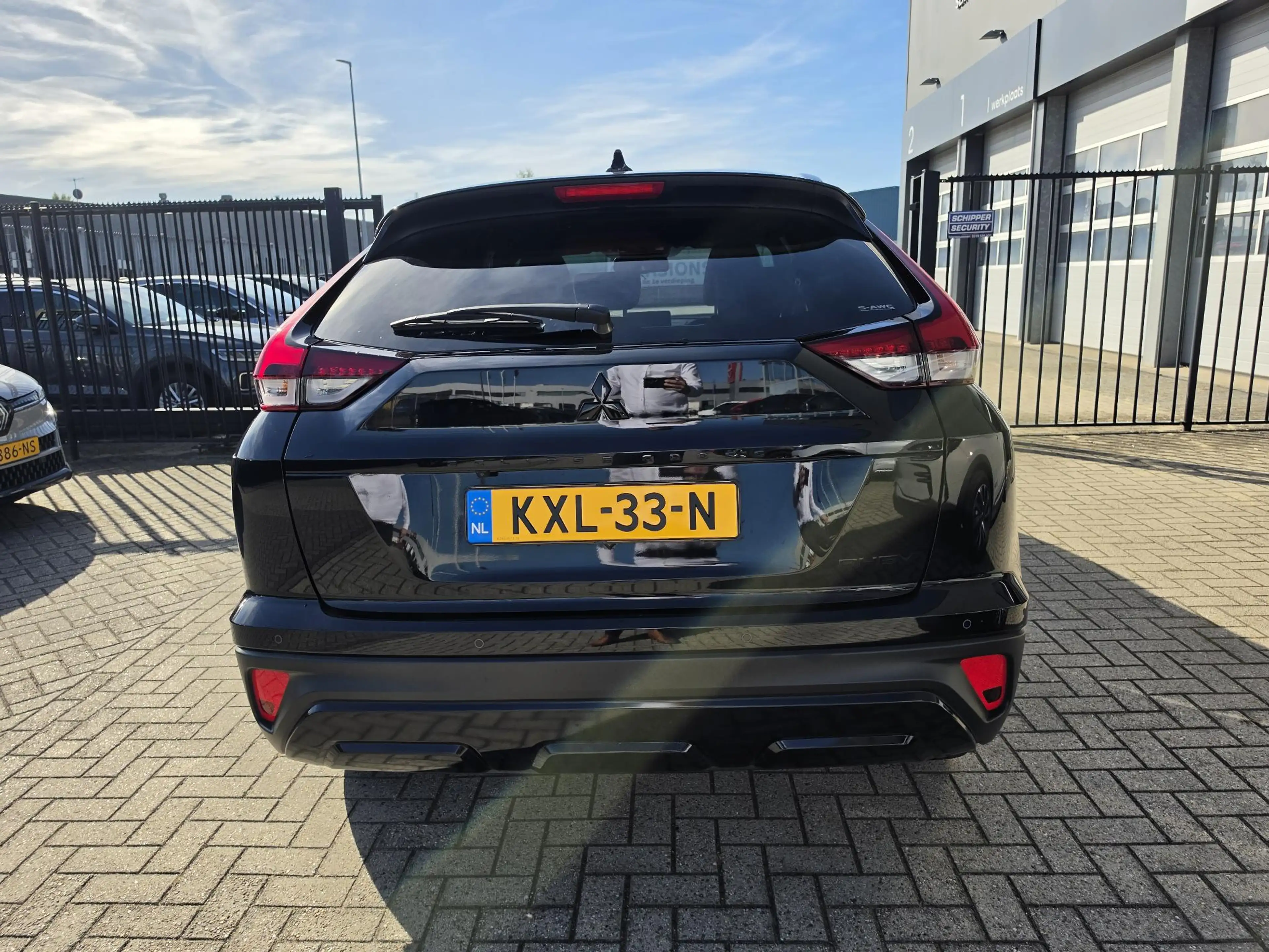 Mitsubishi Eclipse Cross 2.4 PHEV Black Edition | 360° Camera | Navigatie | — photo 22