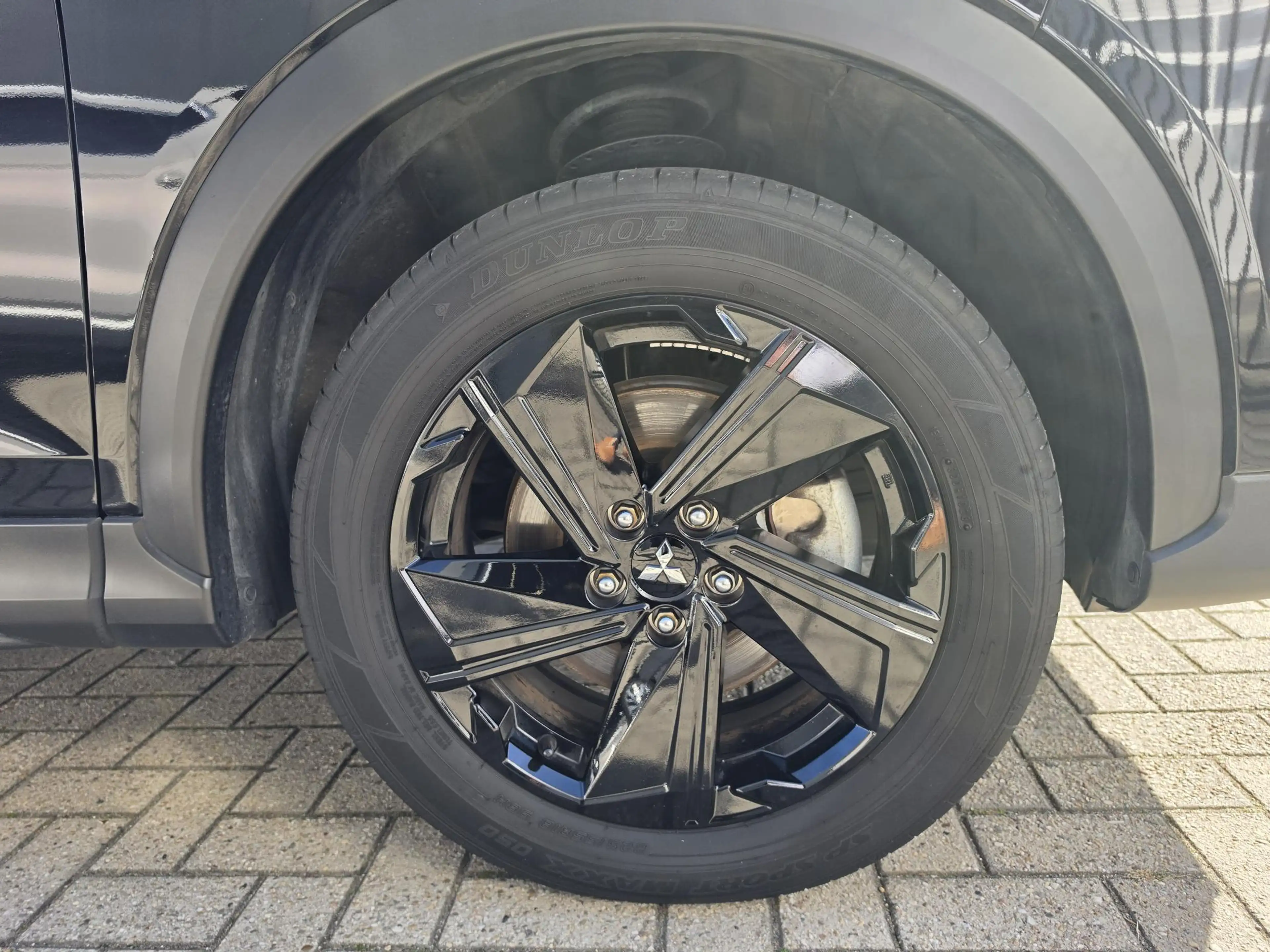 Mitsubishi Eclipse Cross 2.4 PHEV Black Edition | 360° Camera | Navigatie | — photo 29