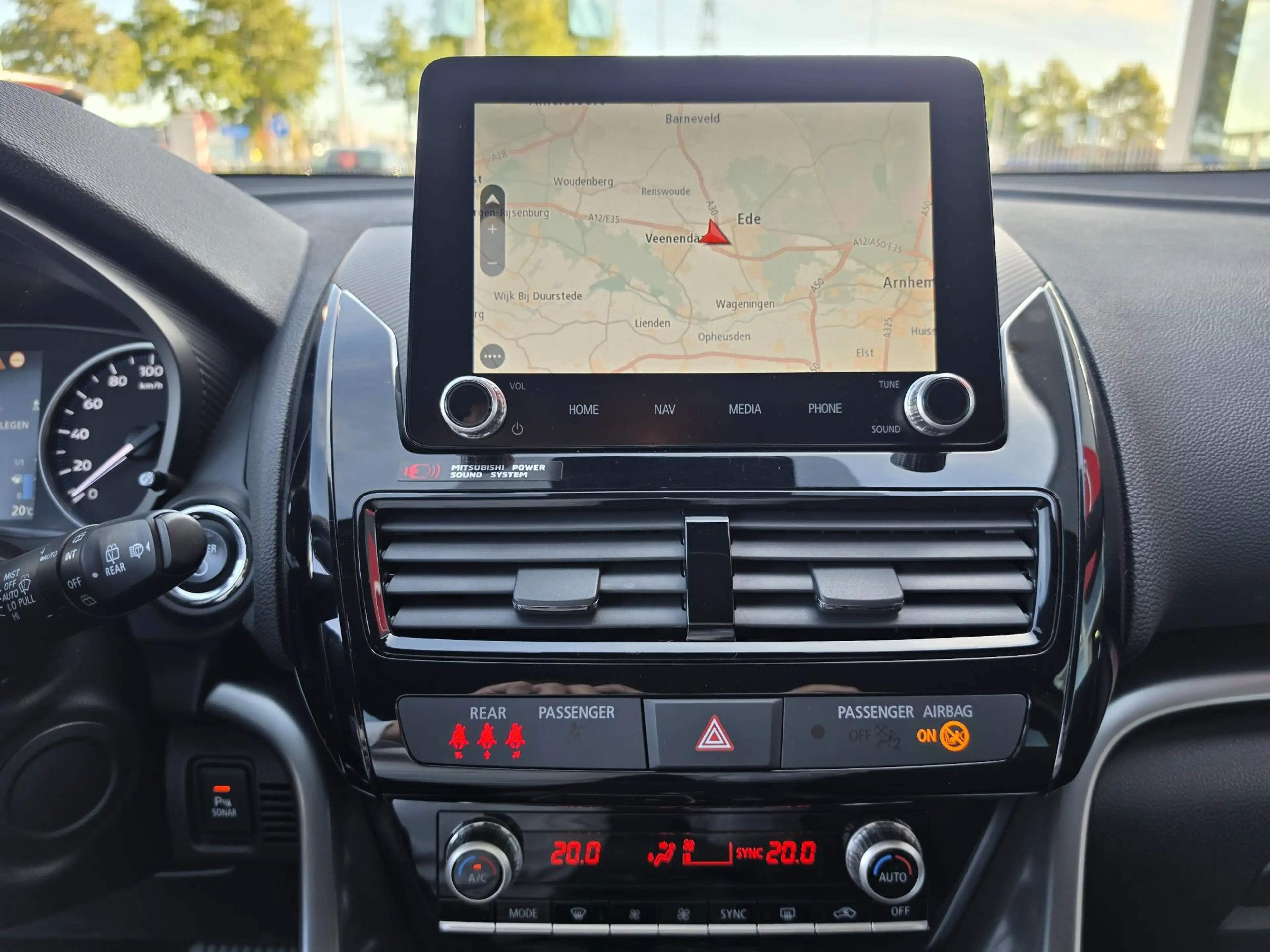 Mitsubishi Eclipse Cross 2.4 PHEV Black Edition | 360° Camera | Navigatie | — photo 15