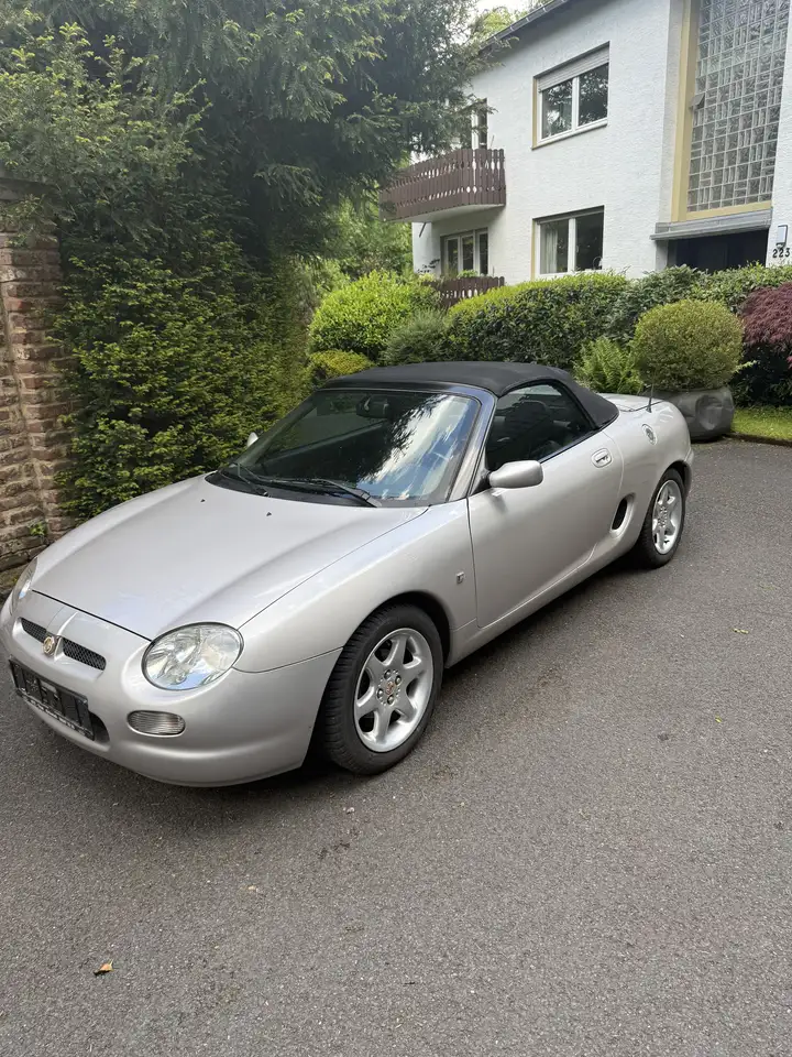 MG MGF 1.8i, foto 8