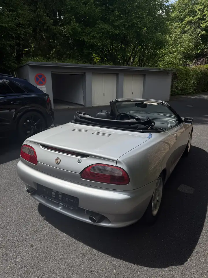 MG MGF 1.8i, foto 4