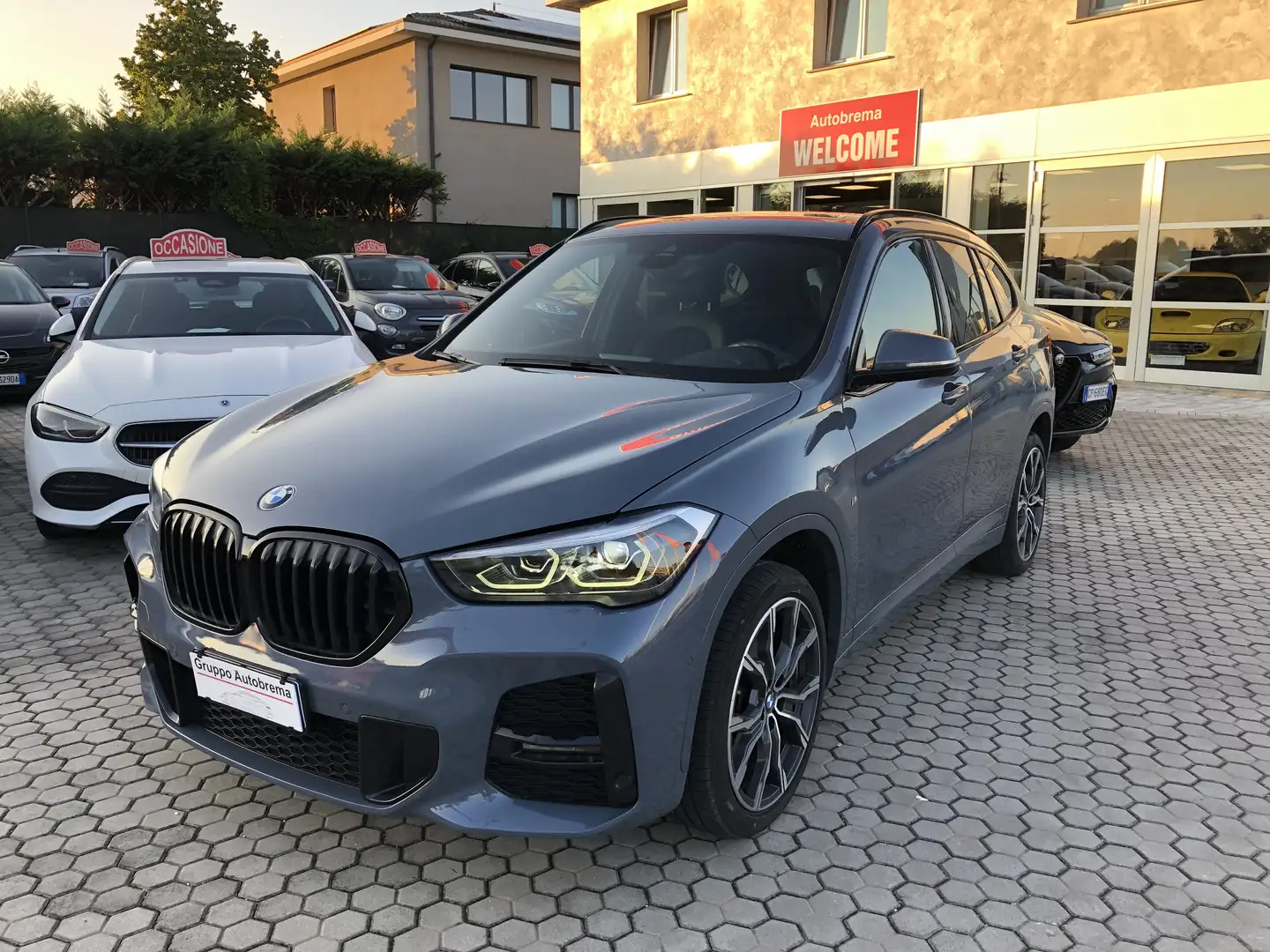 BMW X1 X1 F48 2019 sdrive18d Msport auto Grau - 2