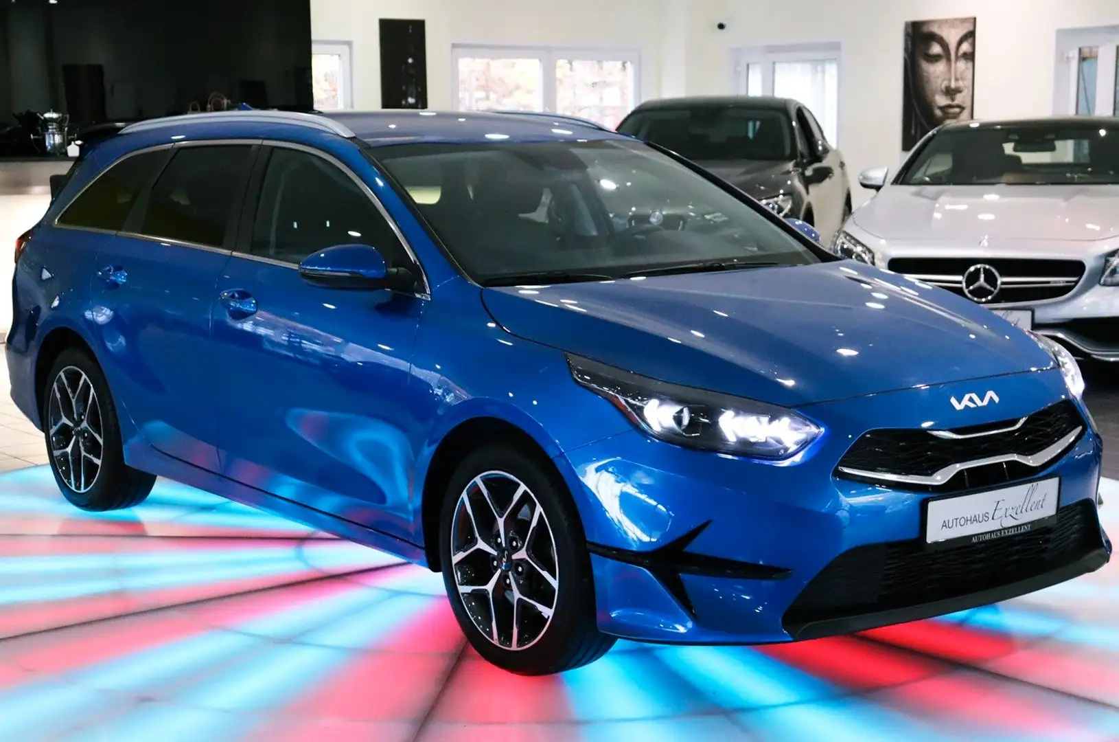 Kia Ceed SW / cee'd SW Automatik GT Line*LEDER*NAVI* Blau - 2
