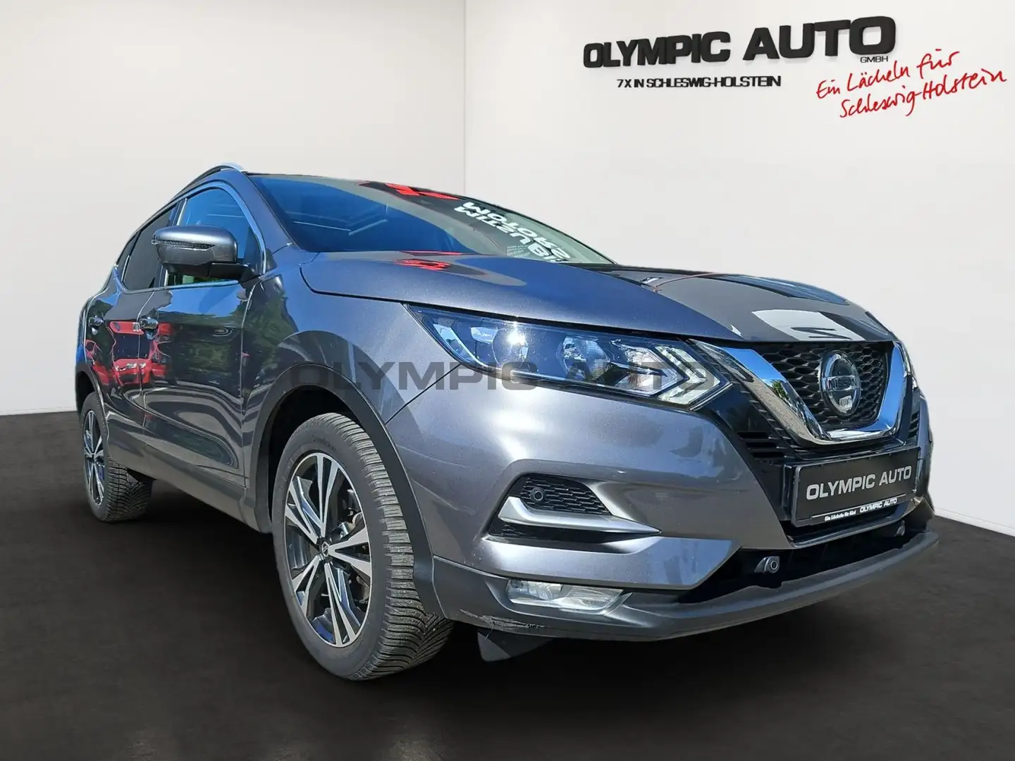 Nissan Qashqai 1.3 DIG-T N-Connecta, KAMERA, SHZ, NAVI Gris - 2