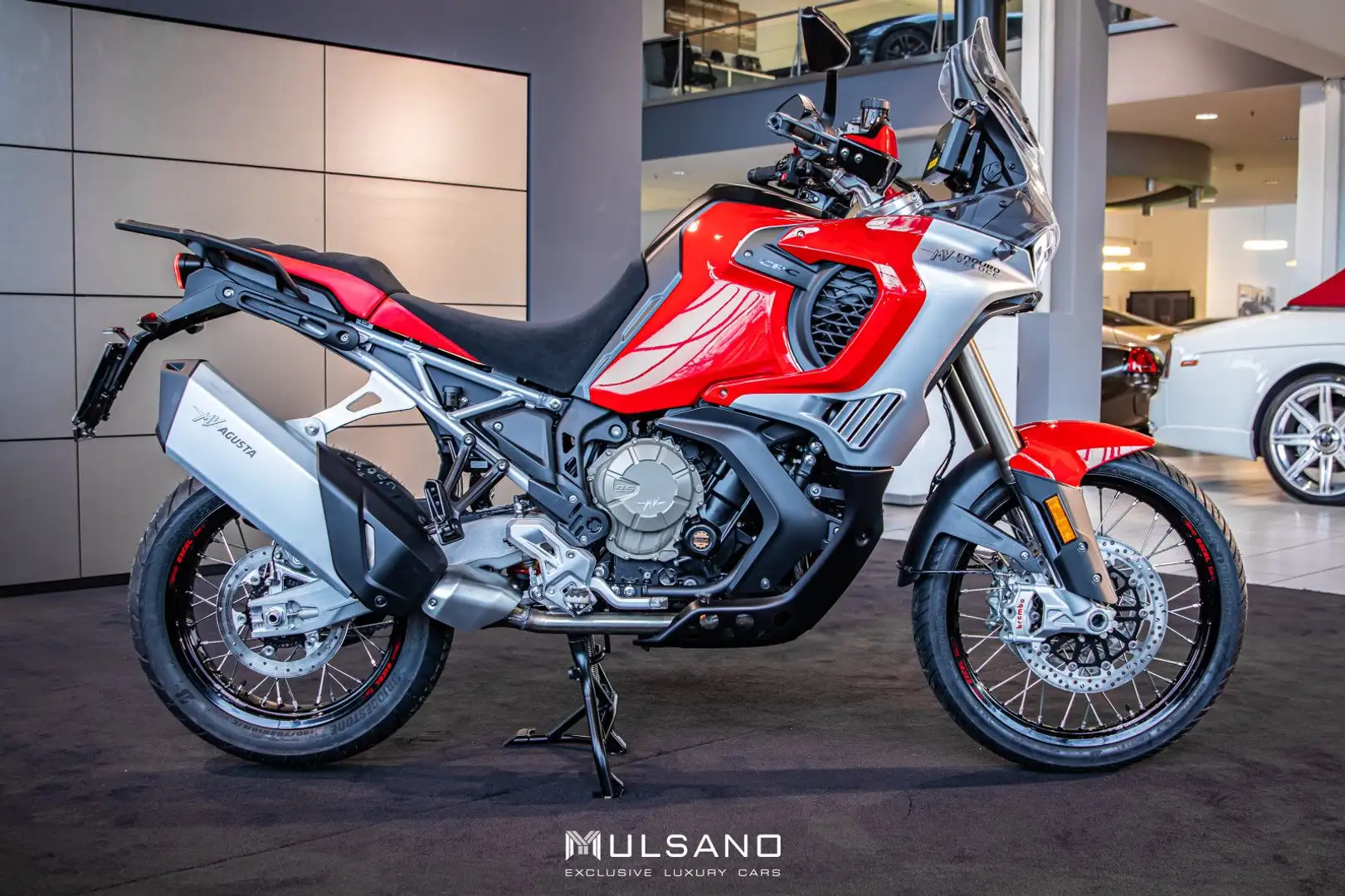 MV Agusta Enduro Veloce ROSSO AGO Rood - 2