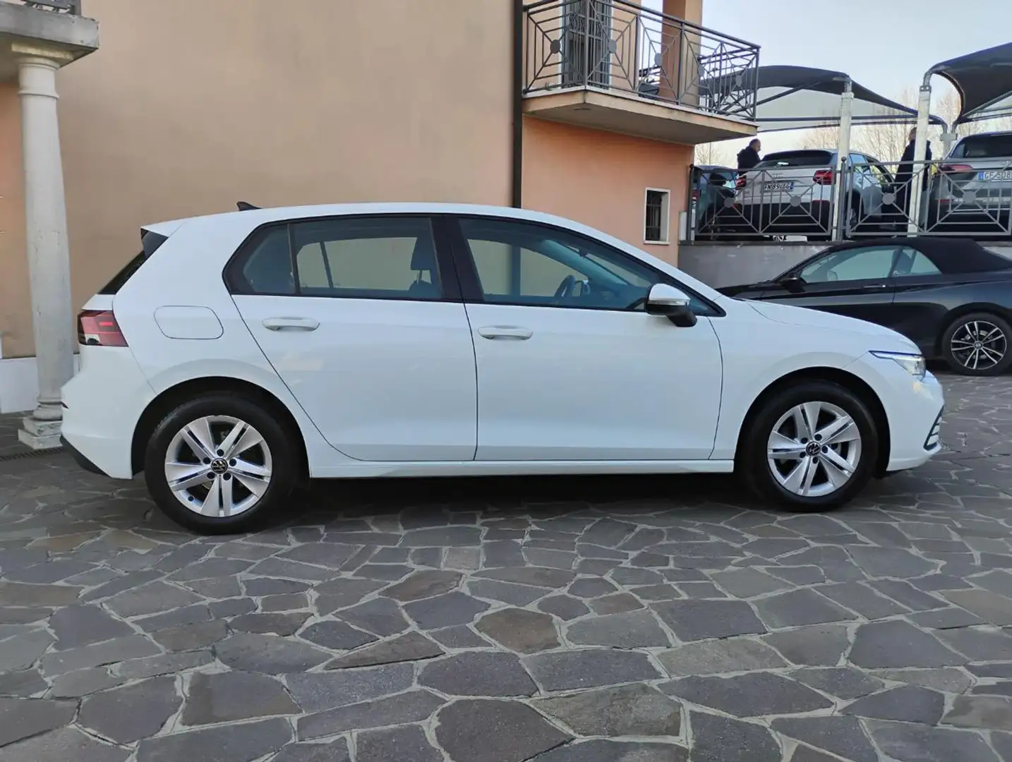 Volkswagen Golf 2.0 TDI 115 CV SCR Life Bianco - 2
