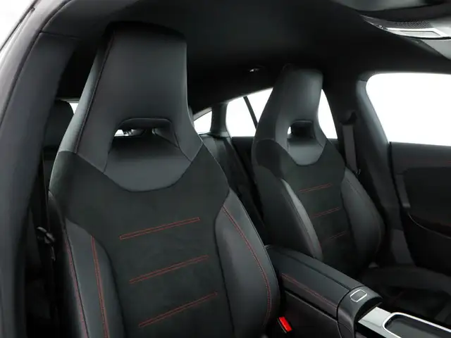 Mercedes-Benz CLA view 12